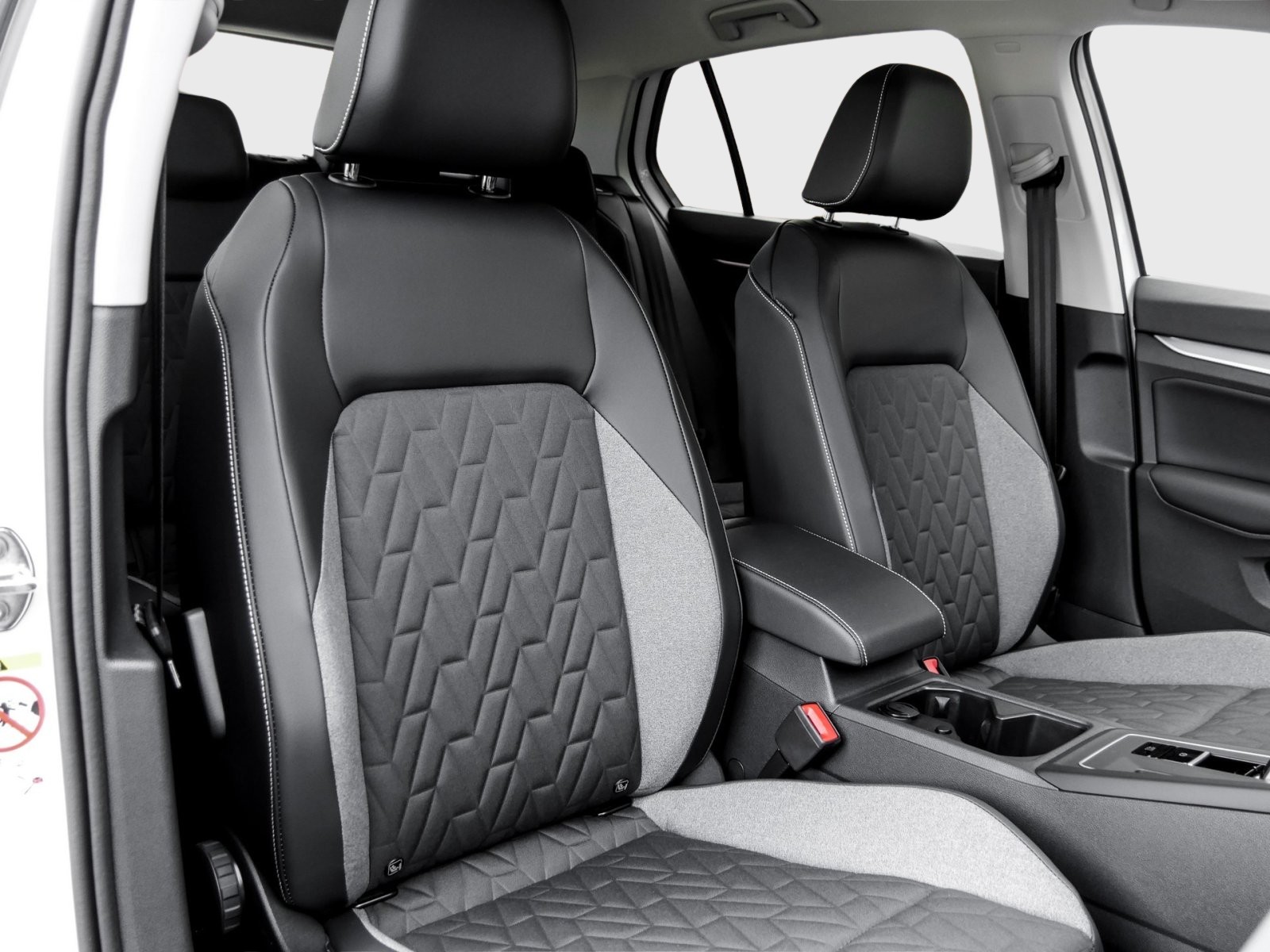 Volkswagen Golf VIII ENERGY