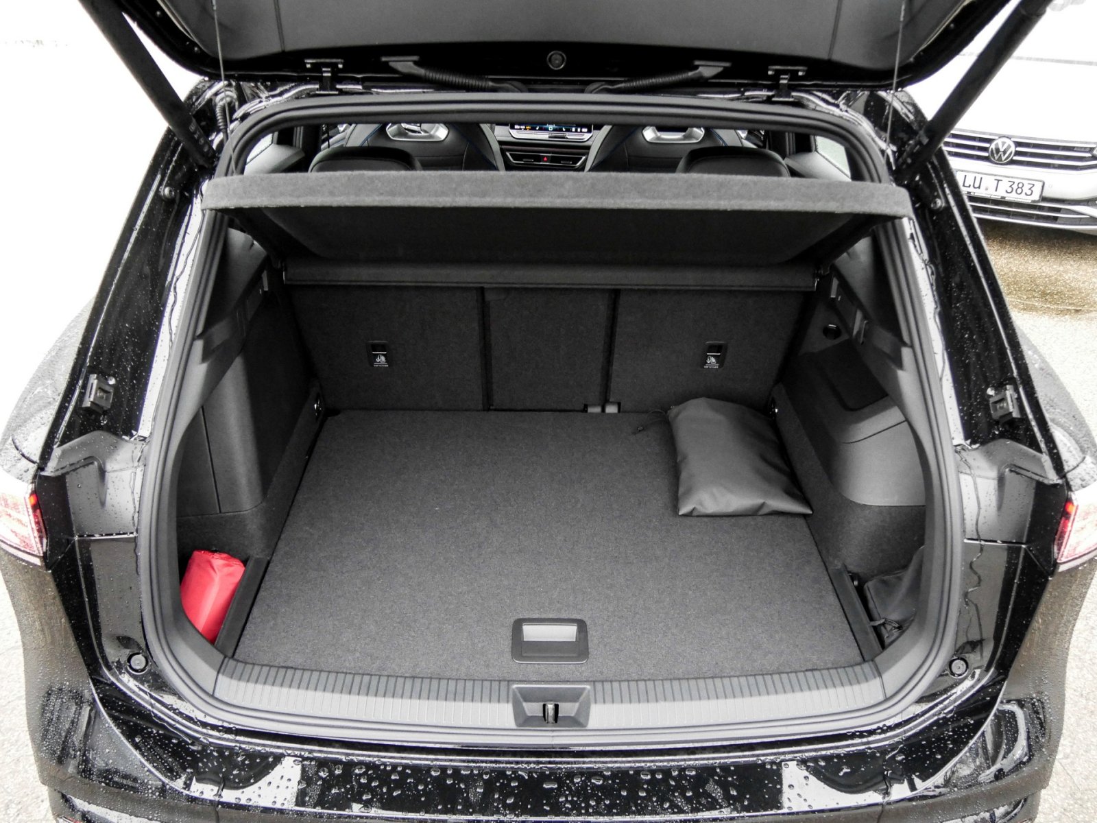 Volkswagen Tiguan R-Line eHybrid