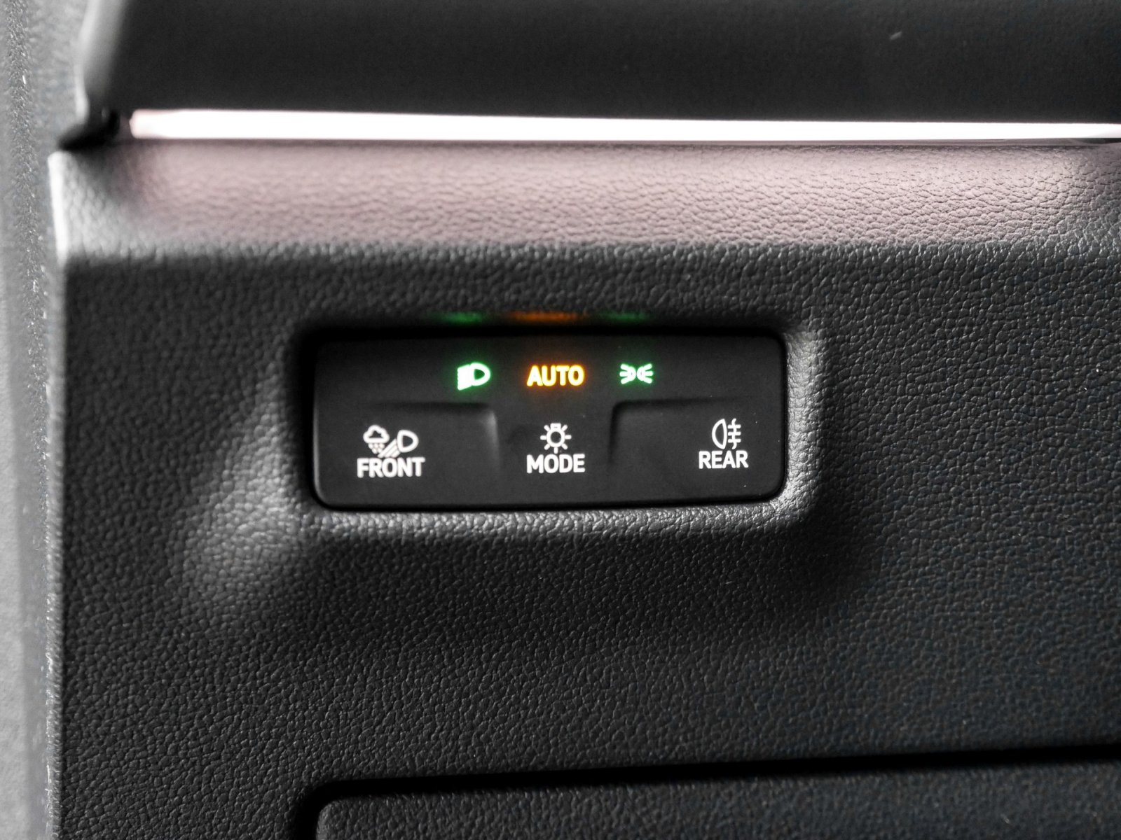 Volkswagen Tiguan R-Line eHybrid