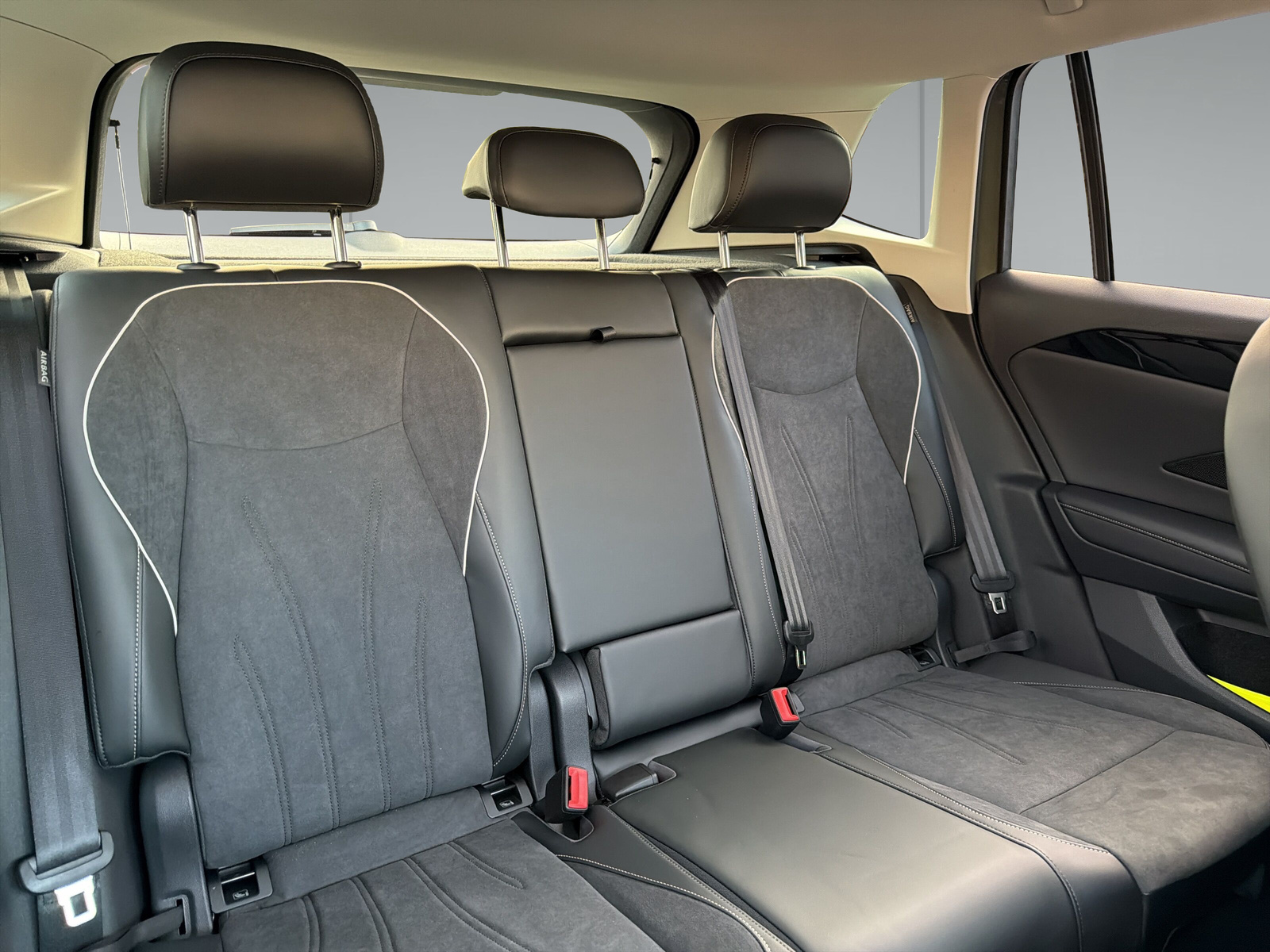 Volkswagen Tiguan Elegance eHybrid