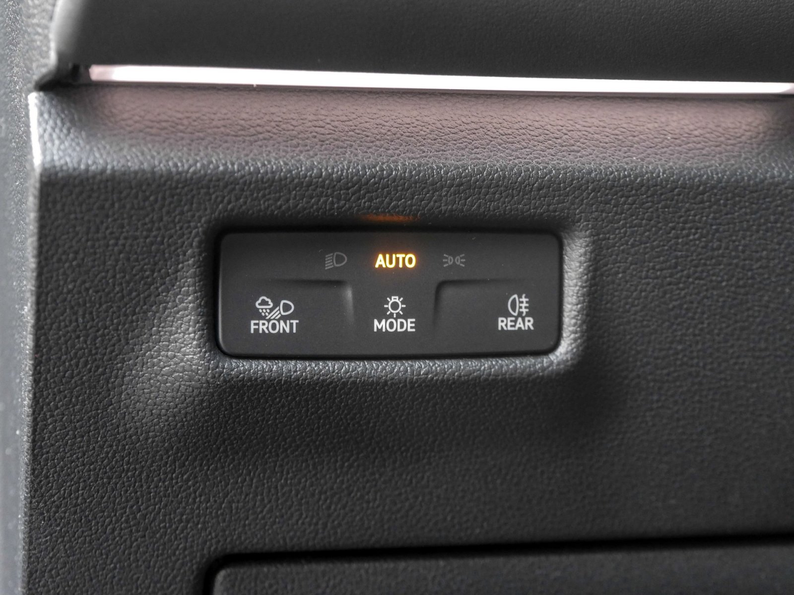 Volkswagen Tiguan R-Line Black