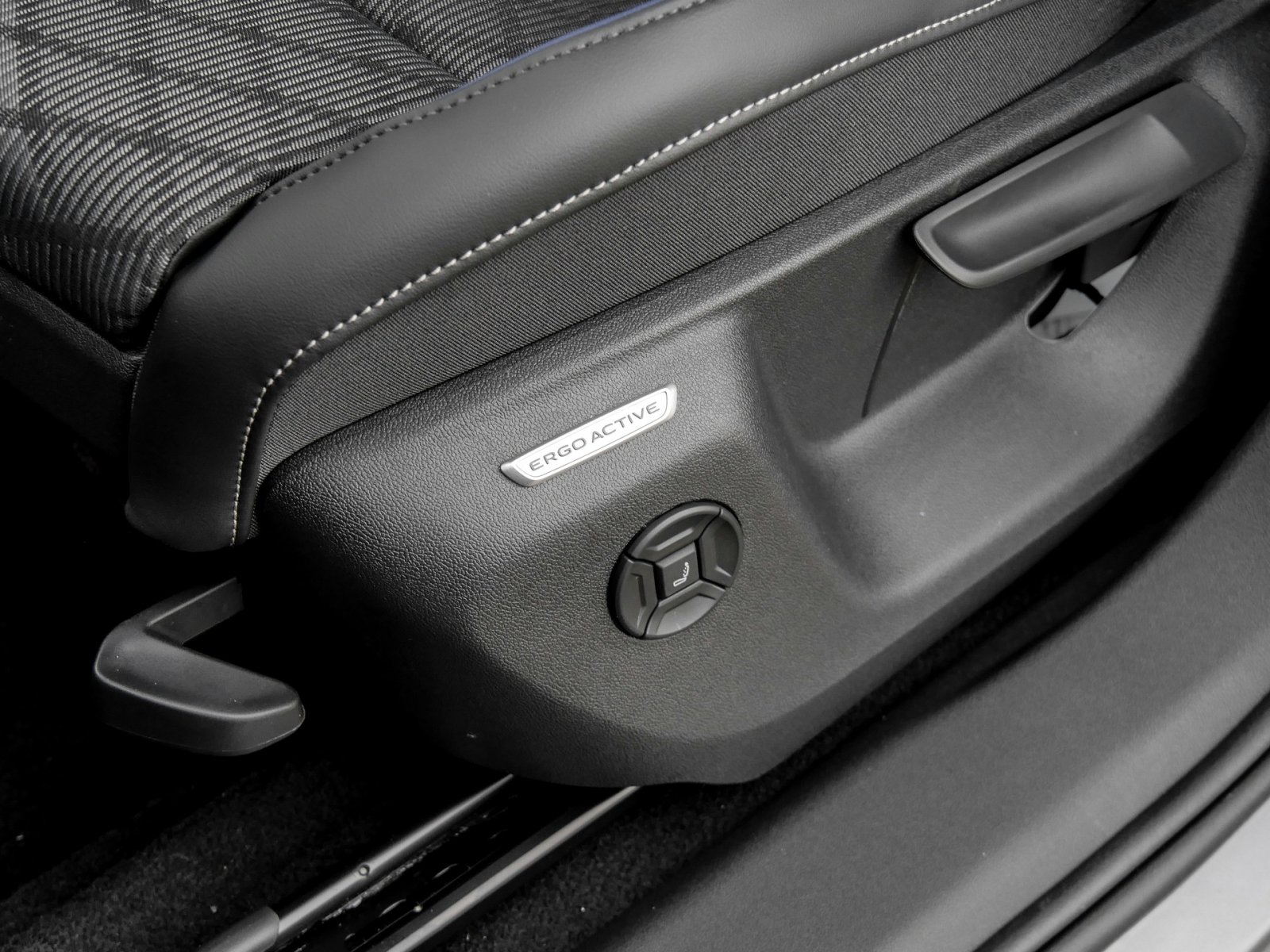 Volkswagen Tiguan R-Line 2.0