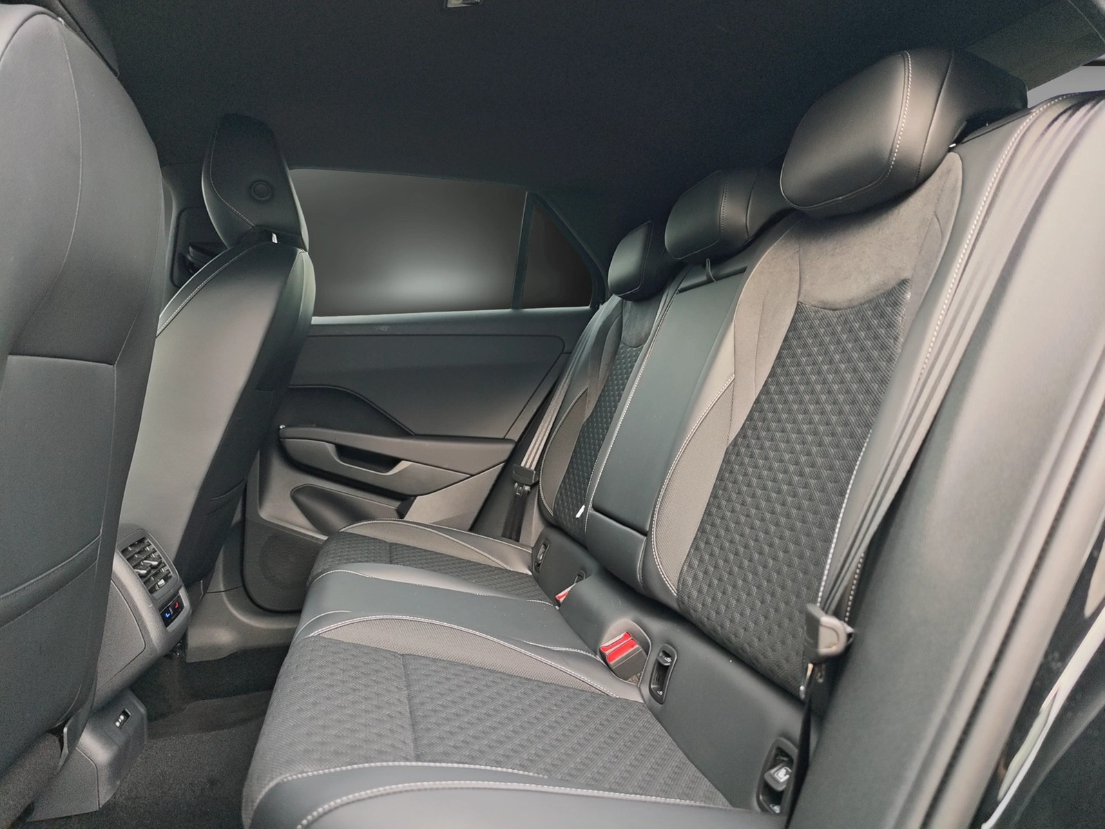 Volkswagen T-Roc R-Line 1.5