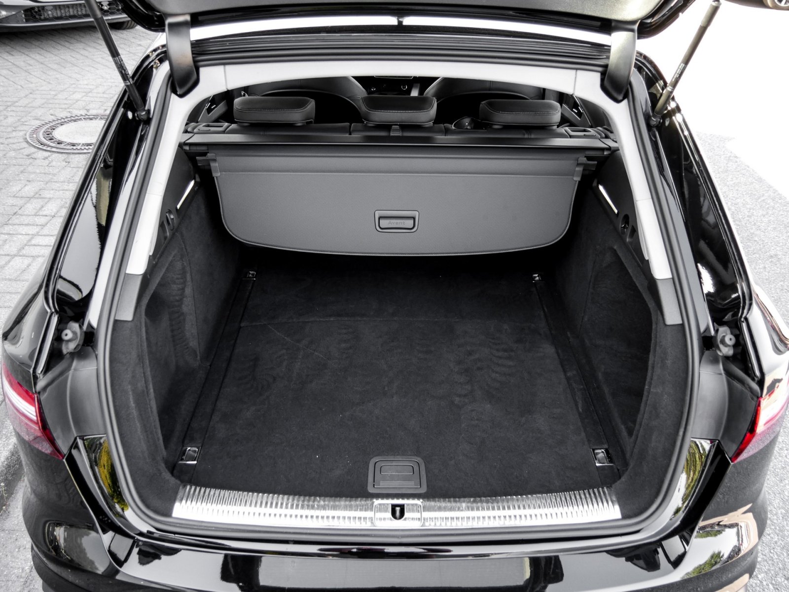 Audi A4 Avant advanced
