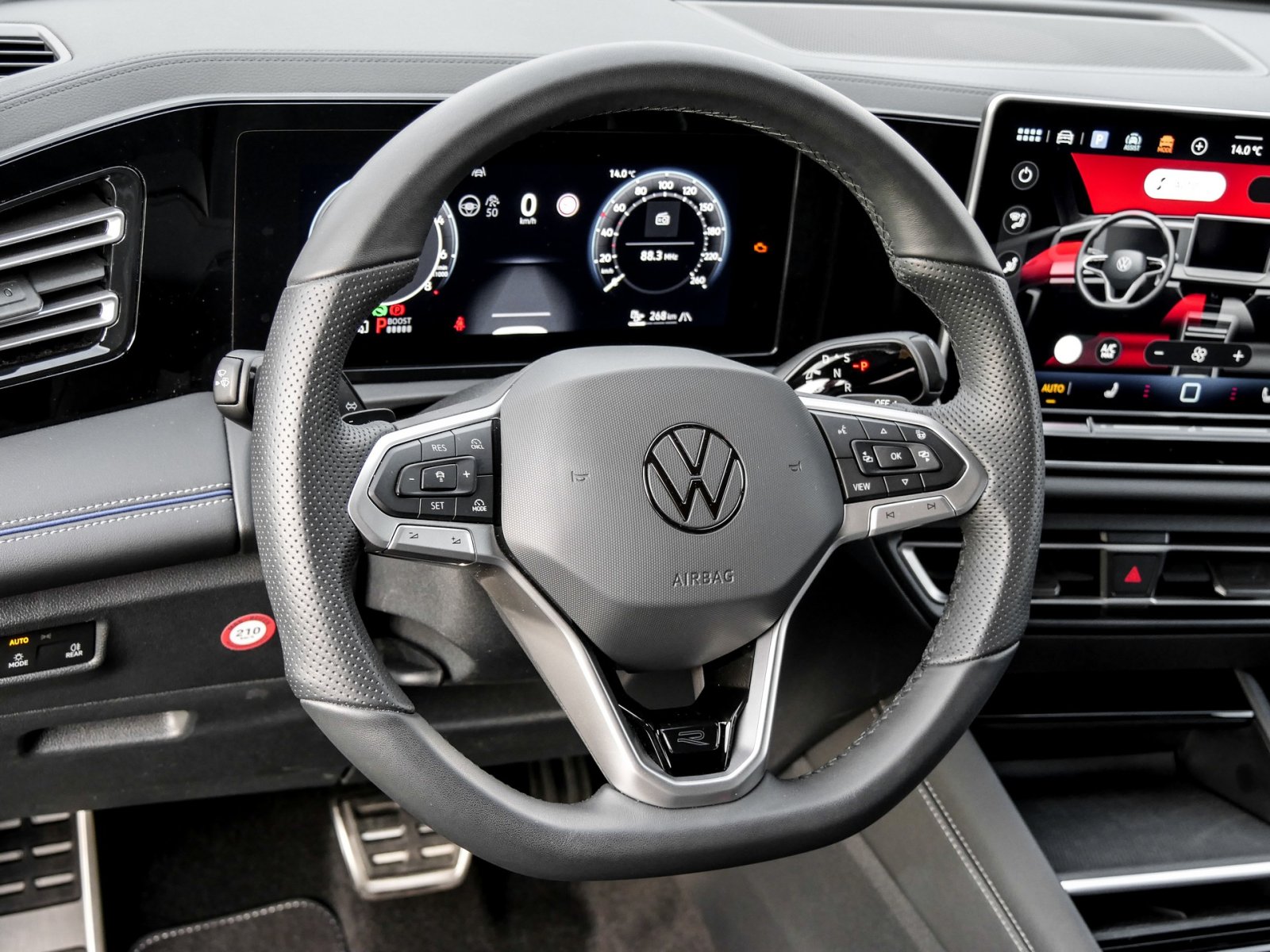 Volkswagen Tiguan R-Line eHybrid