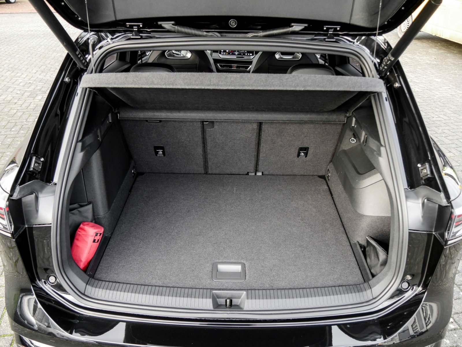 Volkswagen Tiguan R-Line eHybrid