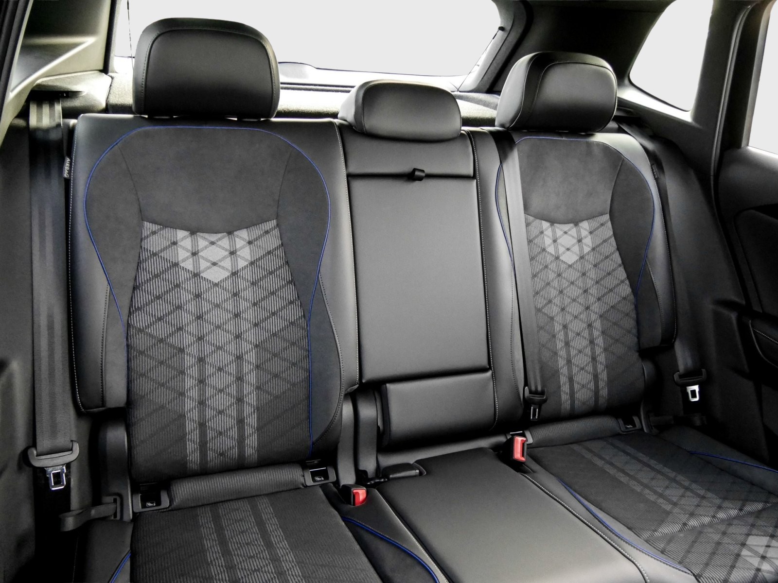 Volkswagen Tiguan R-Line eHybrid