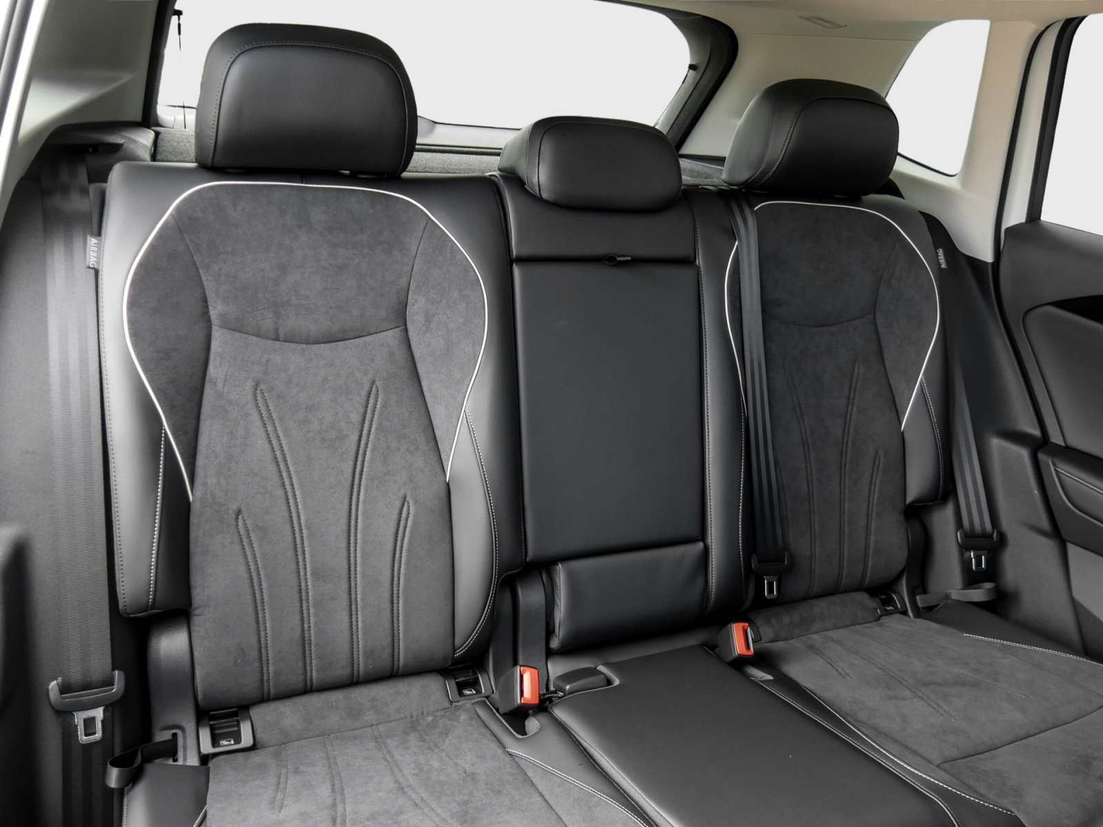 Volkswagen Tiguan Elegance 2.0