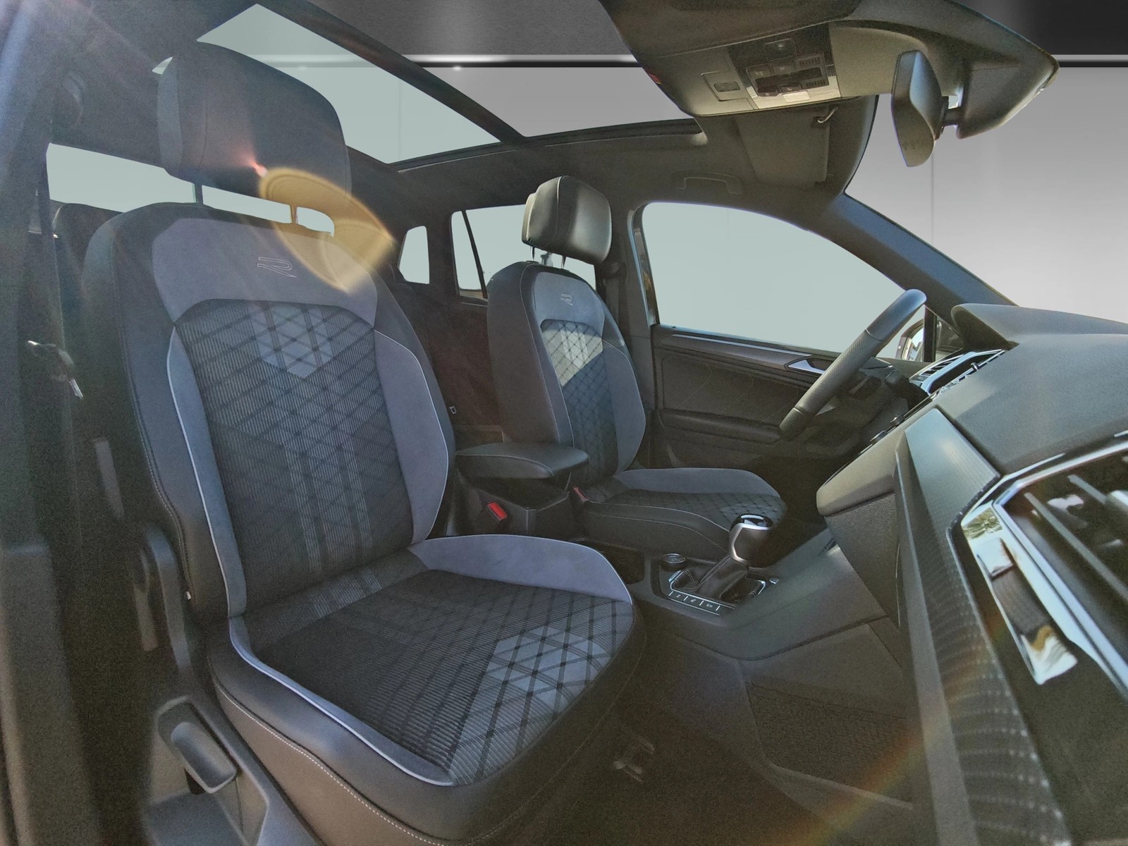 Volkswagen Tiguan R-Line 2.0
