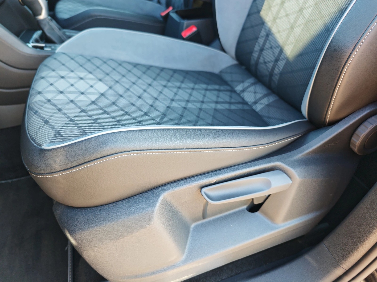 Volkswagen Tiguan R-Line 2.0