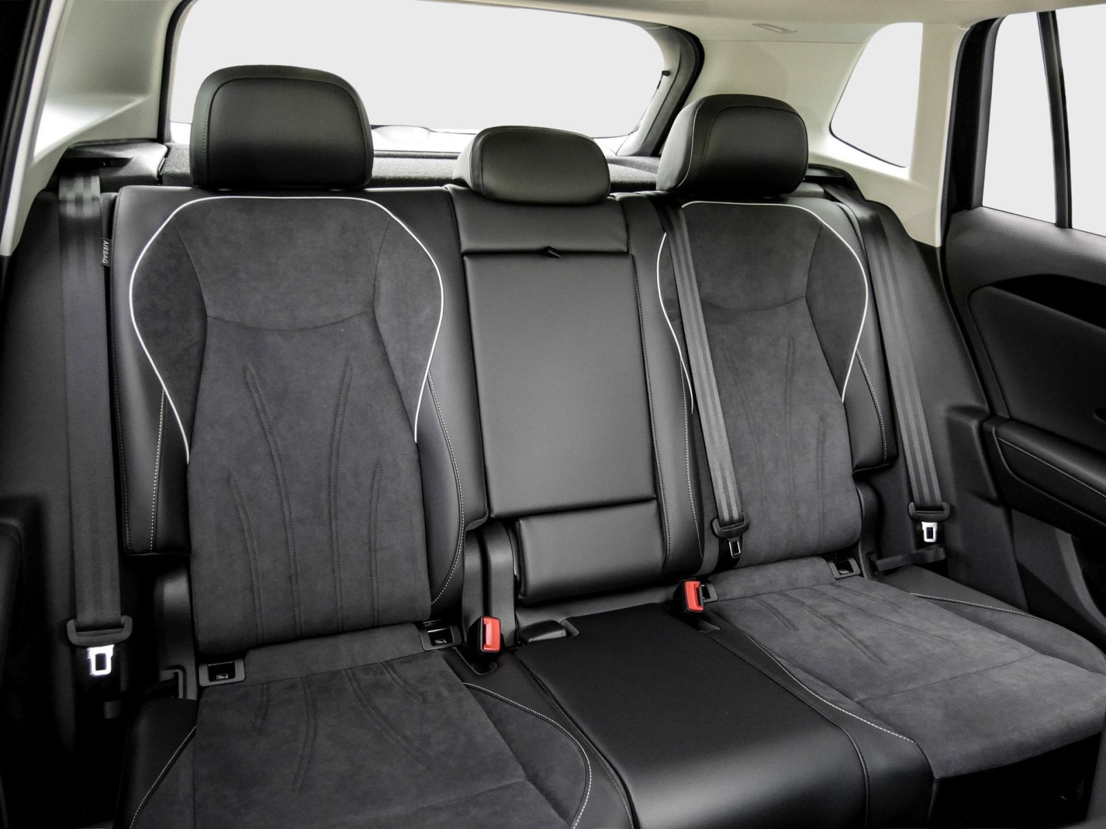 Volkswagen Tiguan Elegance 2.0