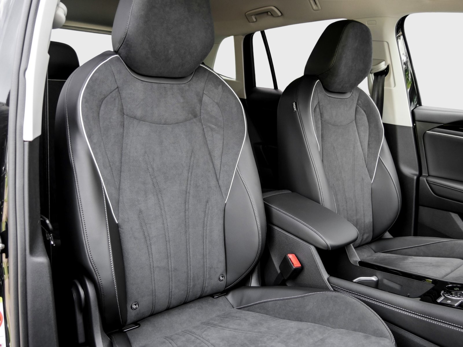 Volkswagen Tiguan Elegance 2.0