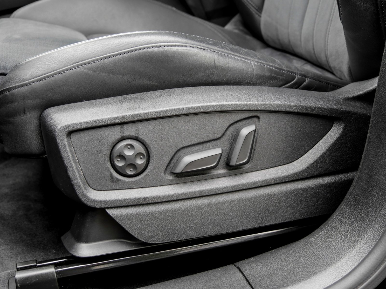 Audi Q5 advanced 50