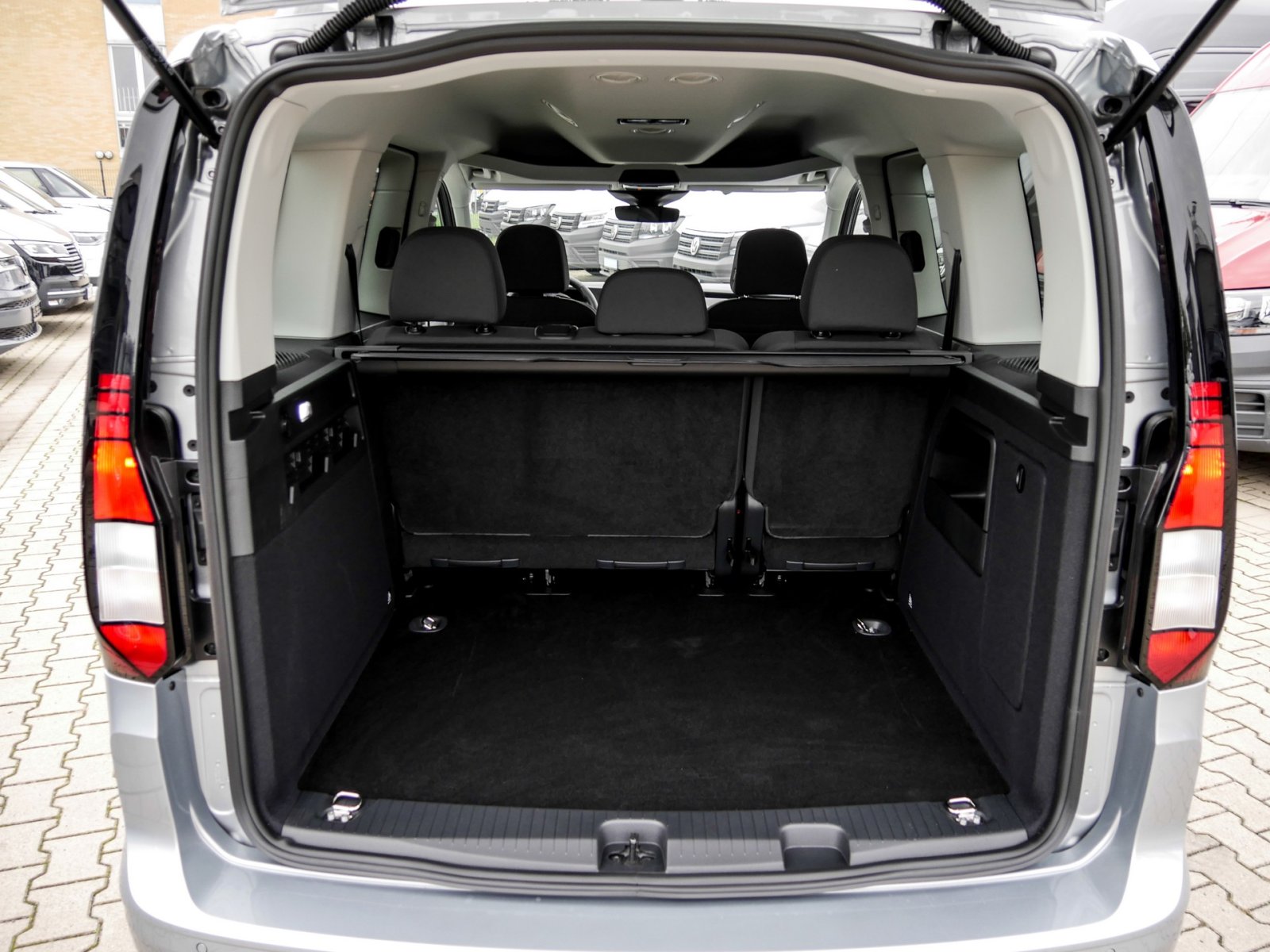 Volkswagen Caddy Life 2.0