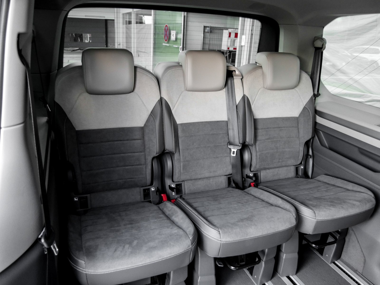 Volkswagen T7 Multivan Style