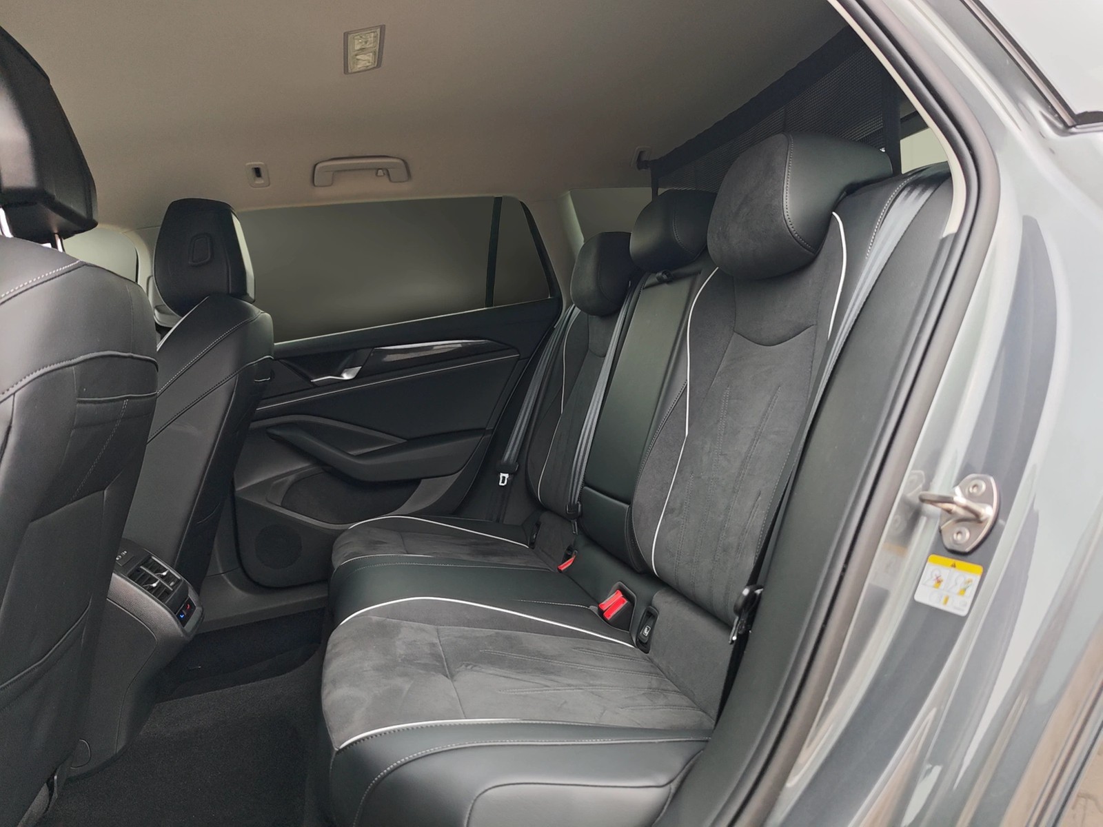 Volkswagen Passat Business 1.5