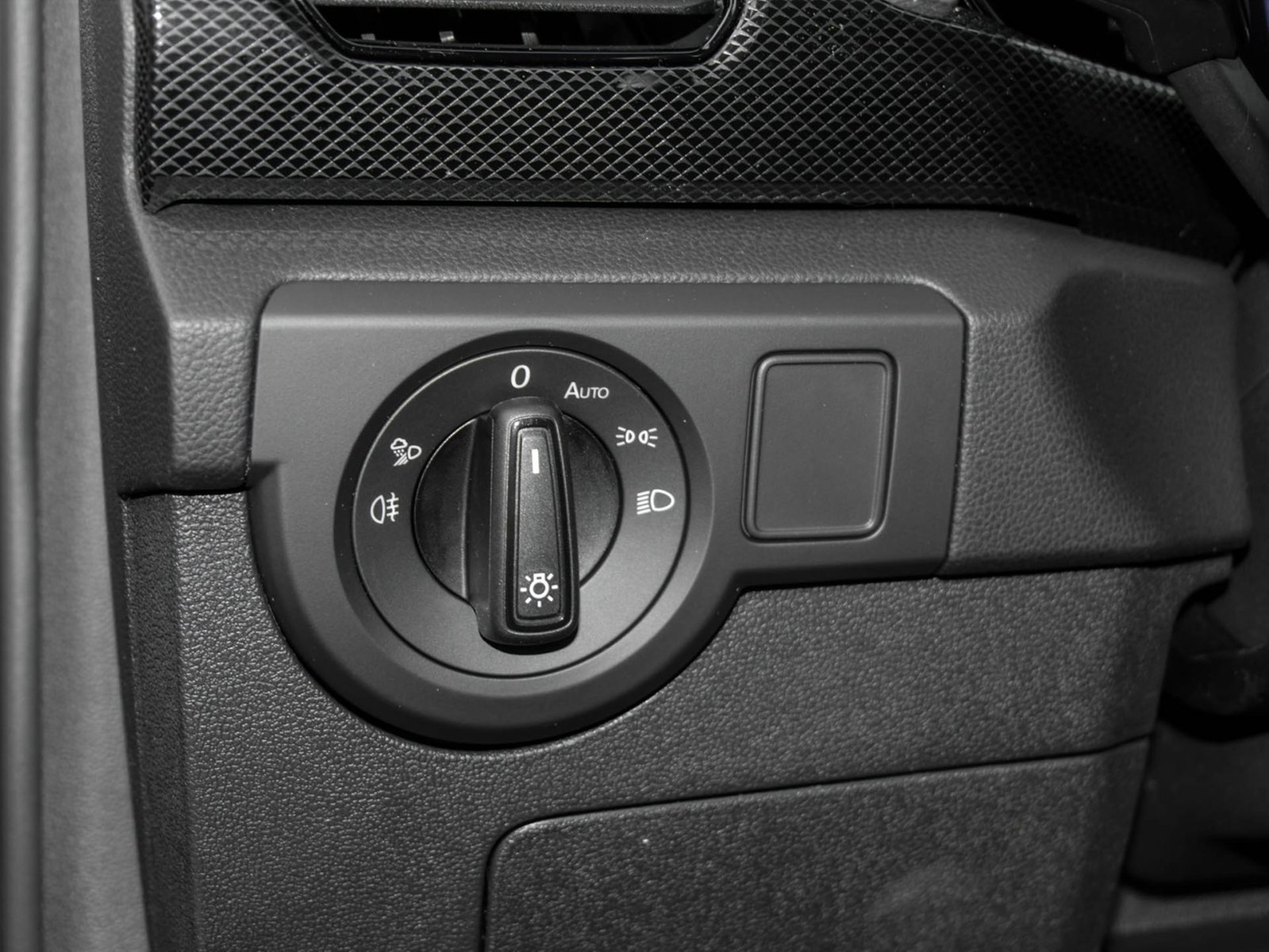 Volkswagen T-Cross Life 1.0