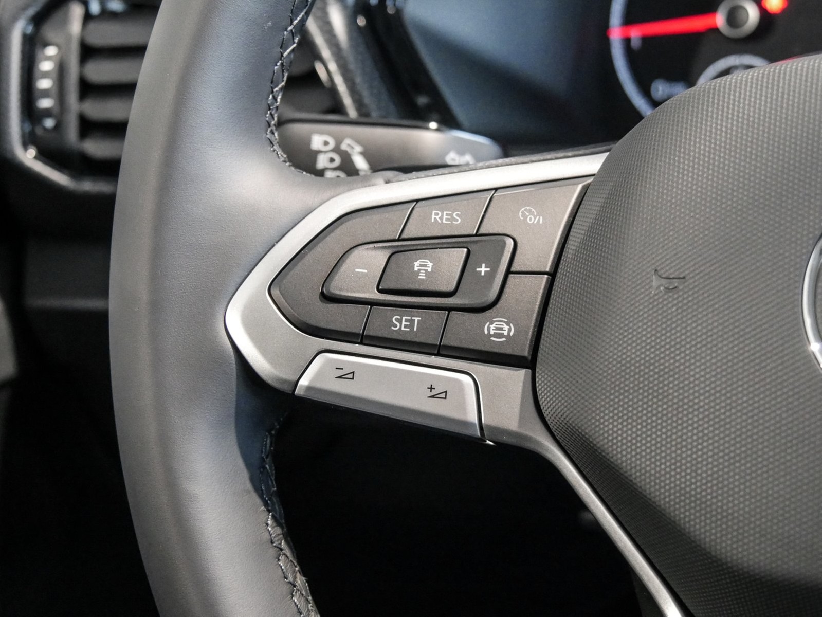 Volkswagen T-Cross Life 1.0