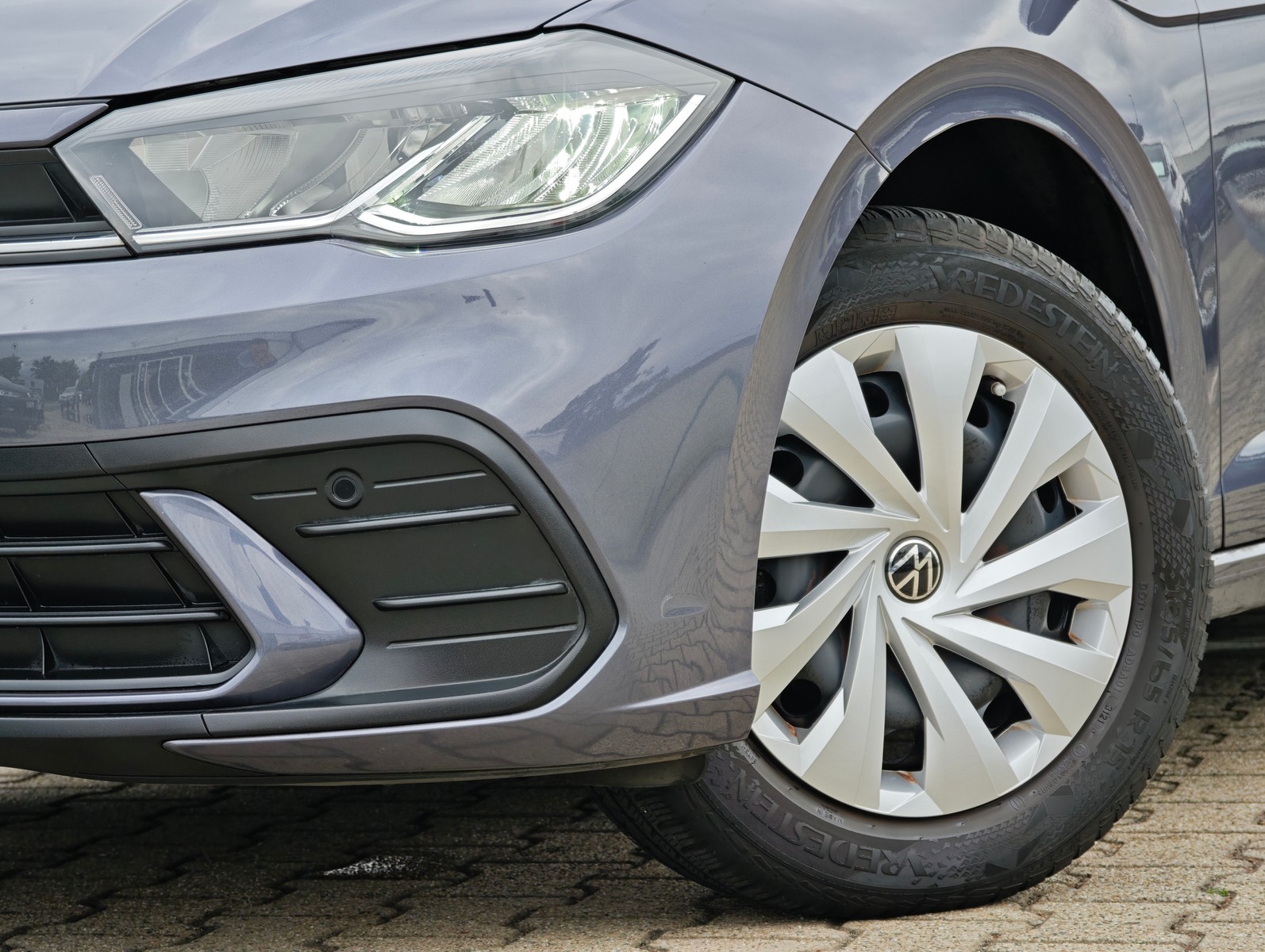 Volkswagen Polo Life 1.0