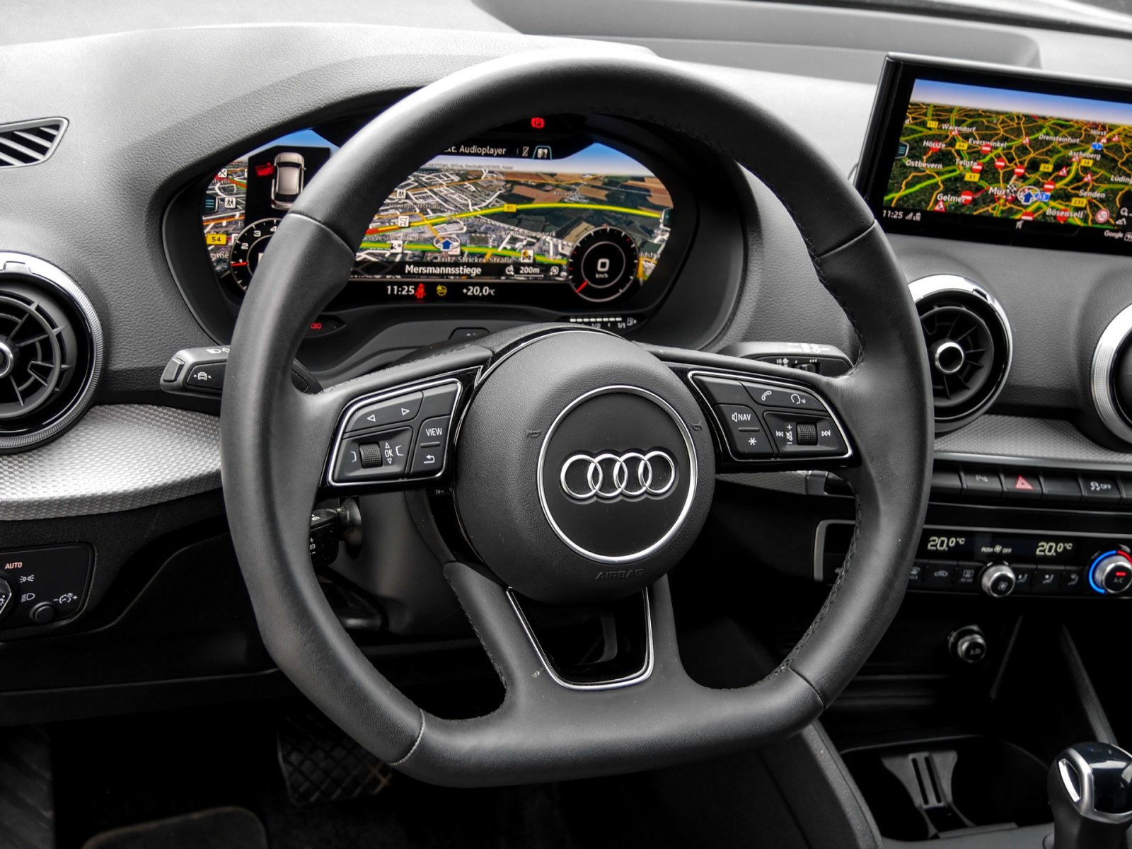 Audi Q2 S line