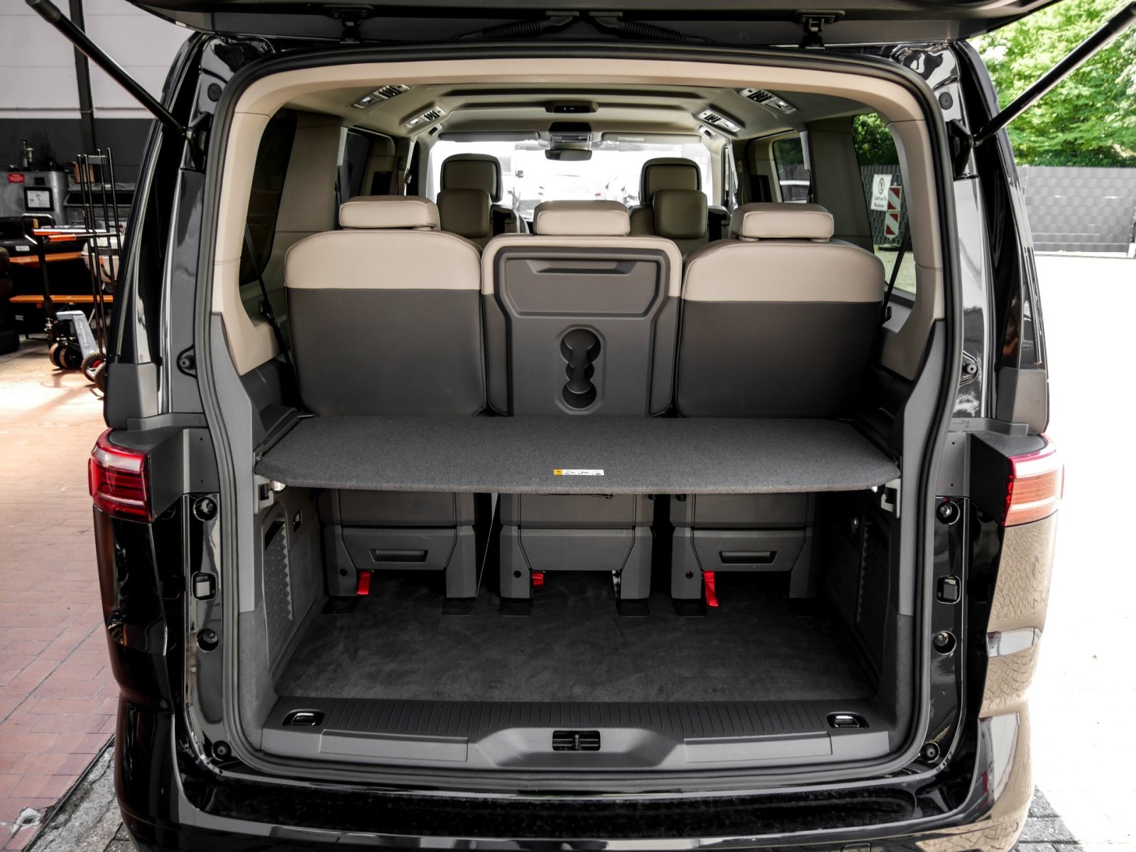 Volkswagen T7 Multivan Life