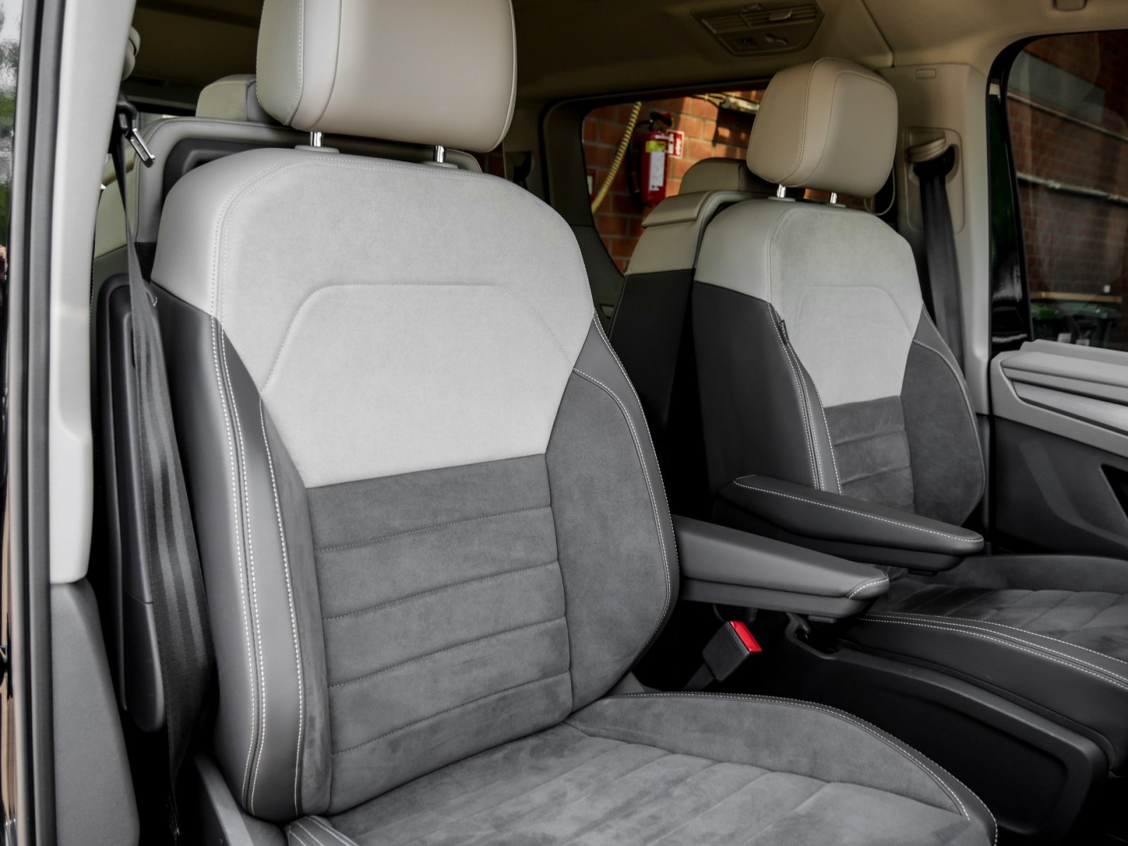 Volkswagen T7 Multivan Life