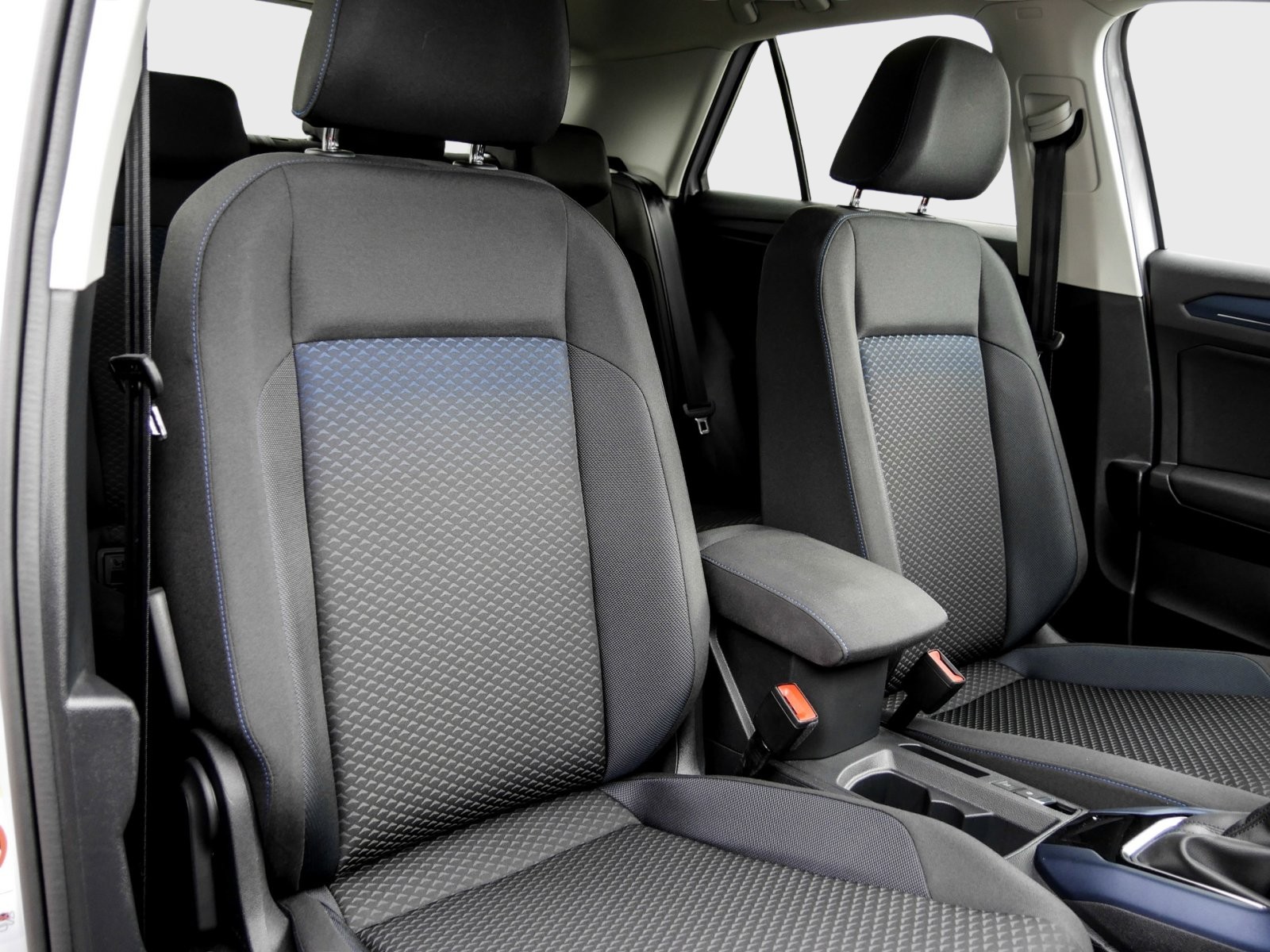 Volkswagen T-Roc UNITED 1.5