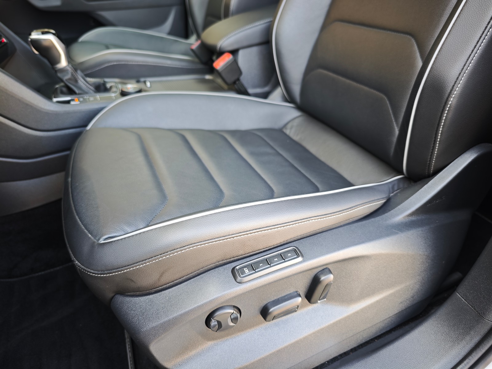Volkswagen Tiguan R-Line 2.0
