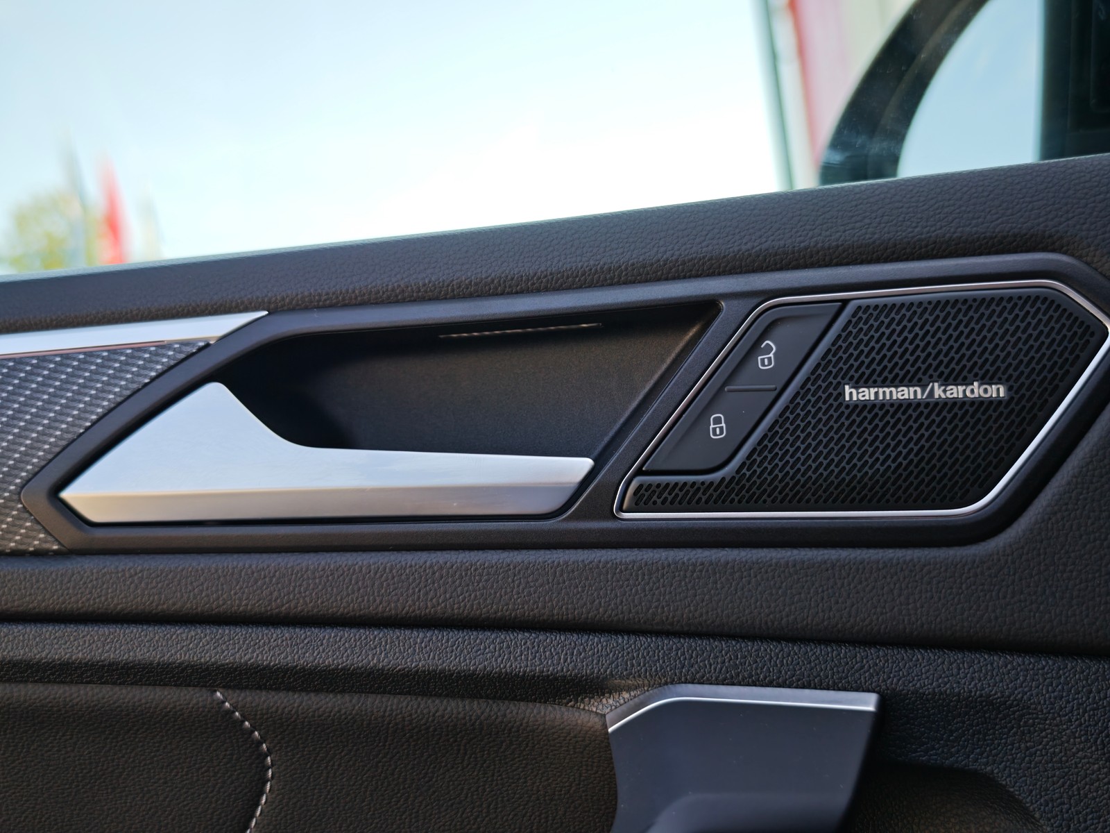 Volkswagen Tiguan R-Line 2.0