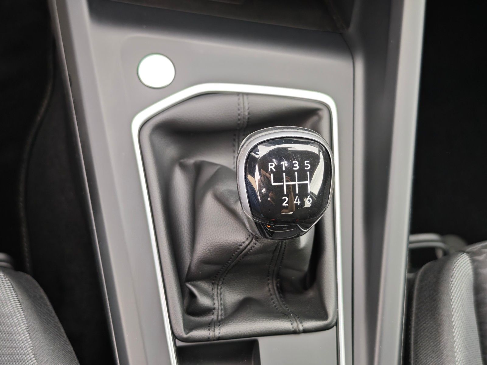 Volkswagen Golf VIII ACTIVE