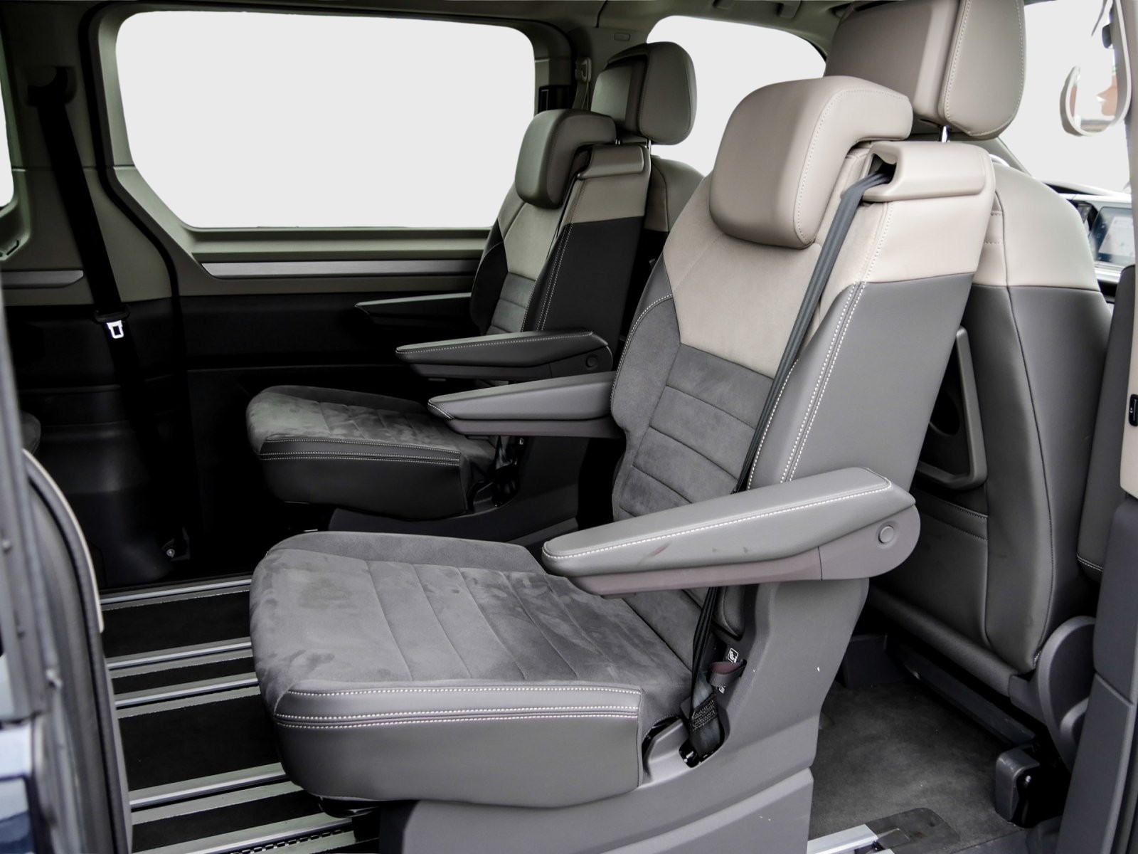 Volkswagen T7 Multivan Life