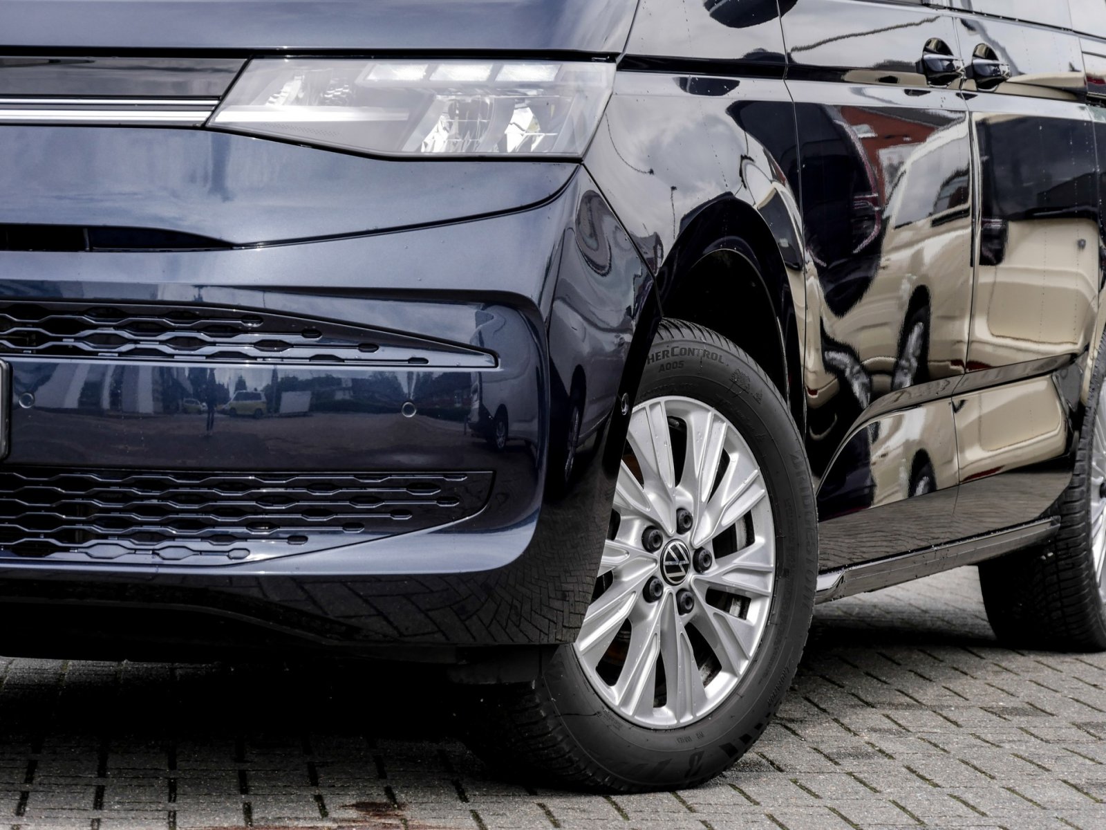 Volkswagen T7 Multivan Life