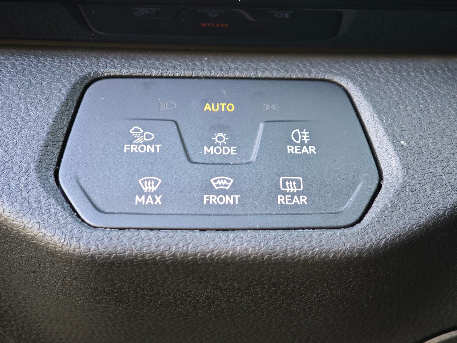 Volkswagen ID.4 Pro AHK*Komfort+*Interieur+*Infotain+*Design**