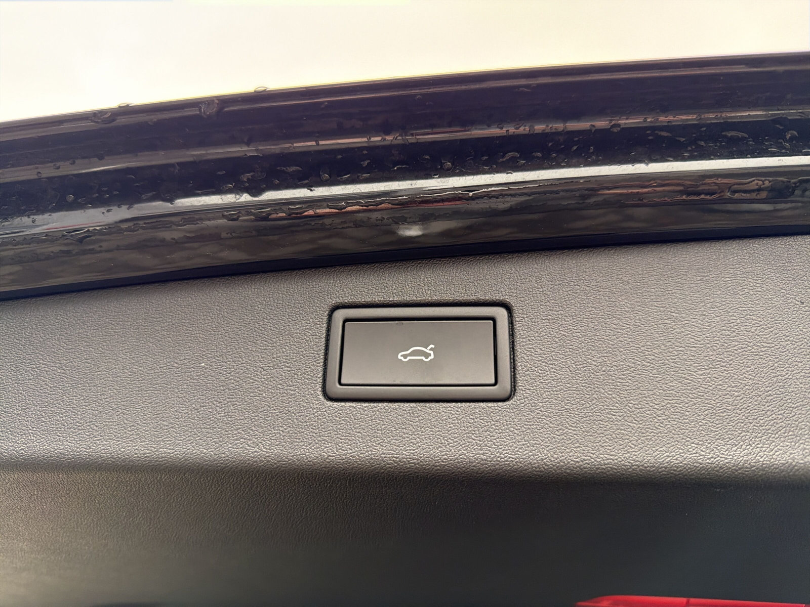 Volkswagen Tiguan R-Line eHybrid