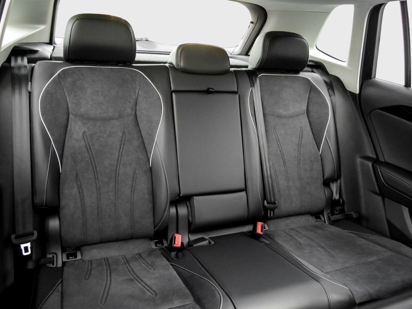 Volkswagen Tiguan Elegance 2.0