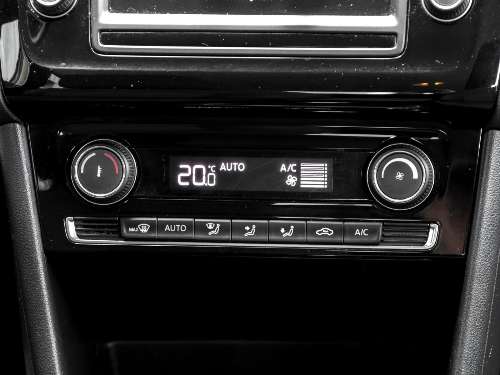 Volkswagen Polo SOUND 1.0