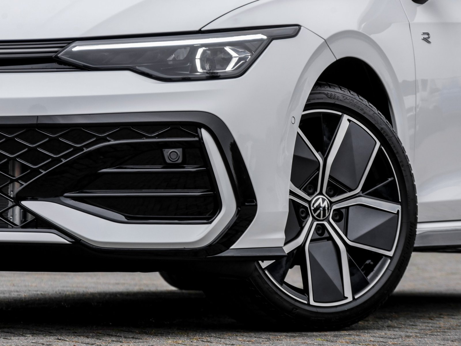 Volkswagen Golf VIII R-Line