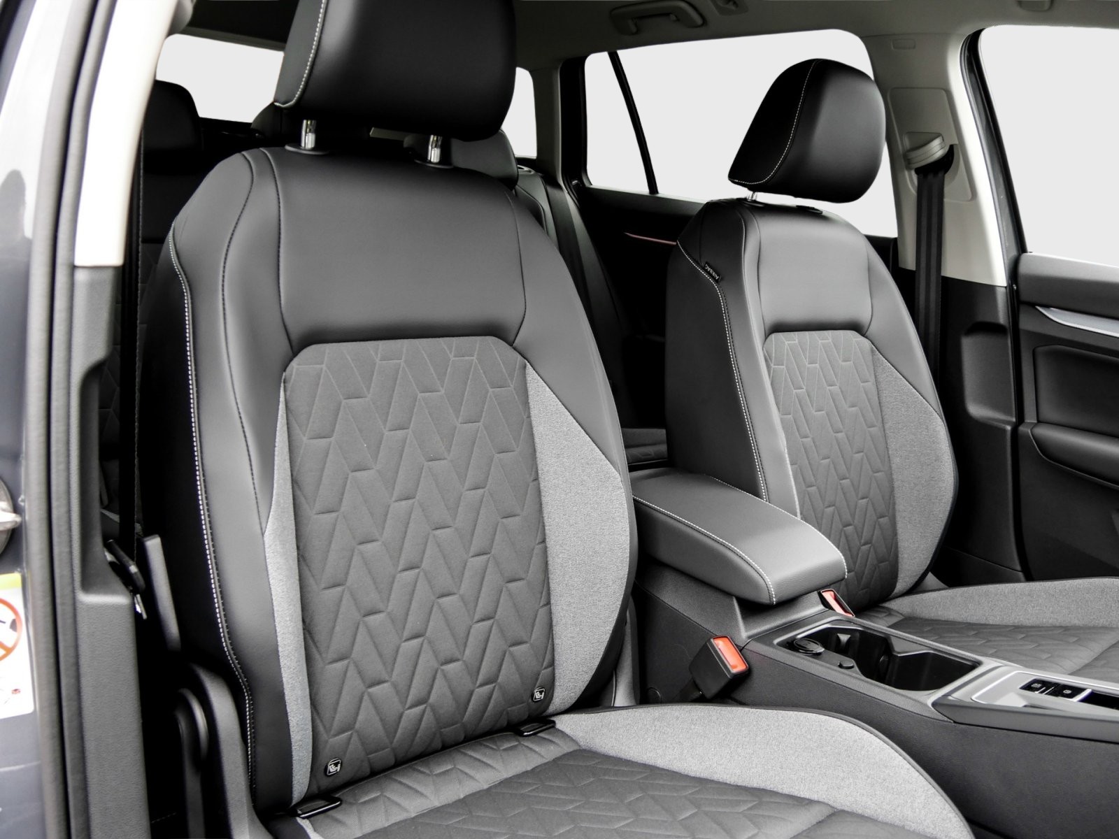 Volkswagen Golf VIII Variant