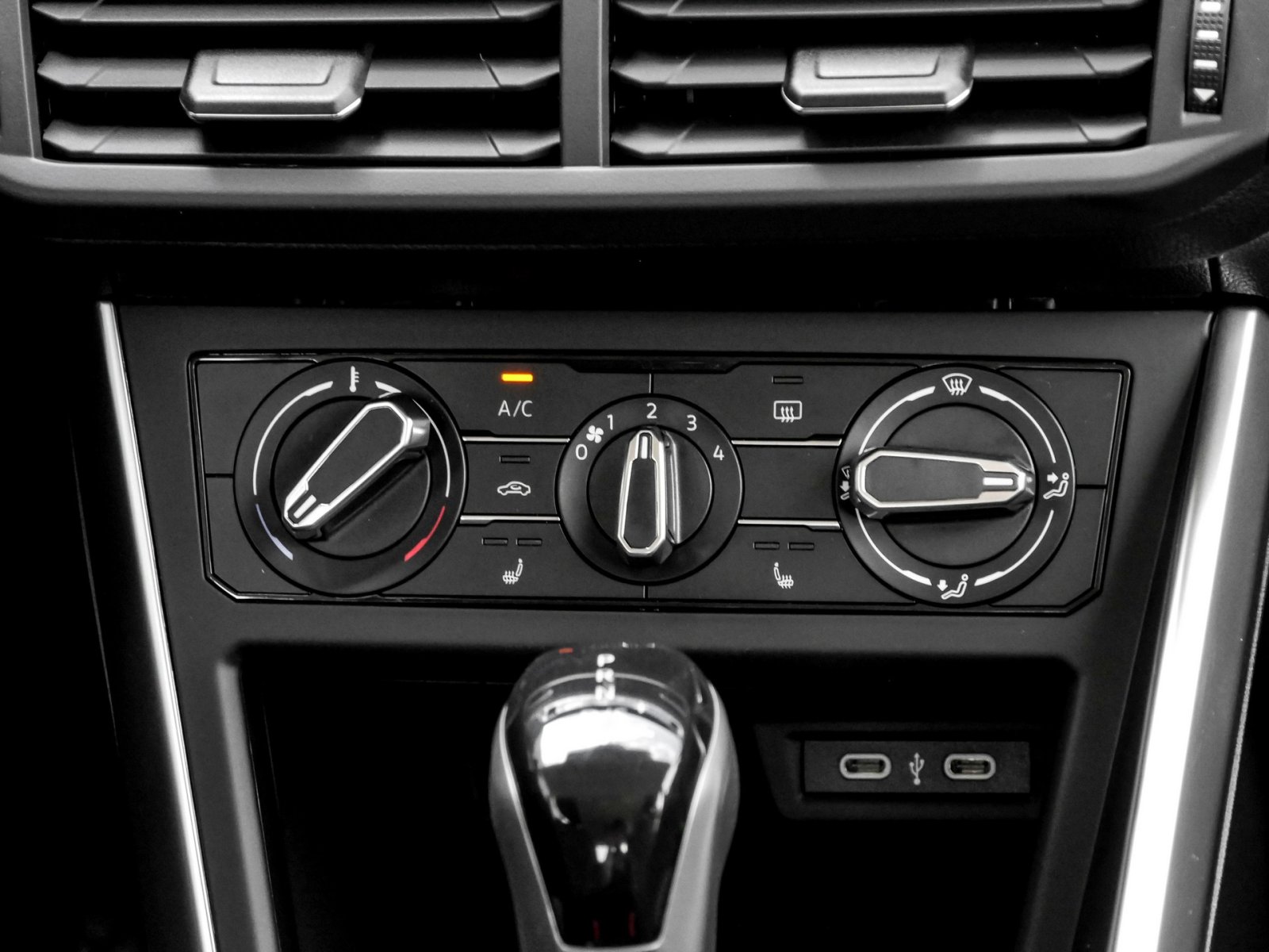 Volkswagen Polo Life 1.0