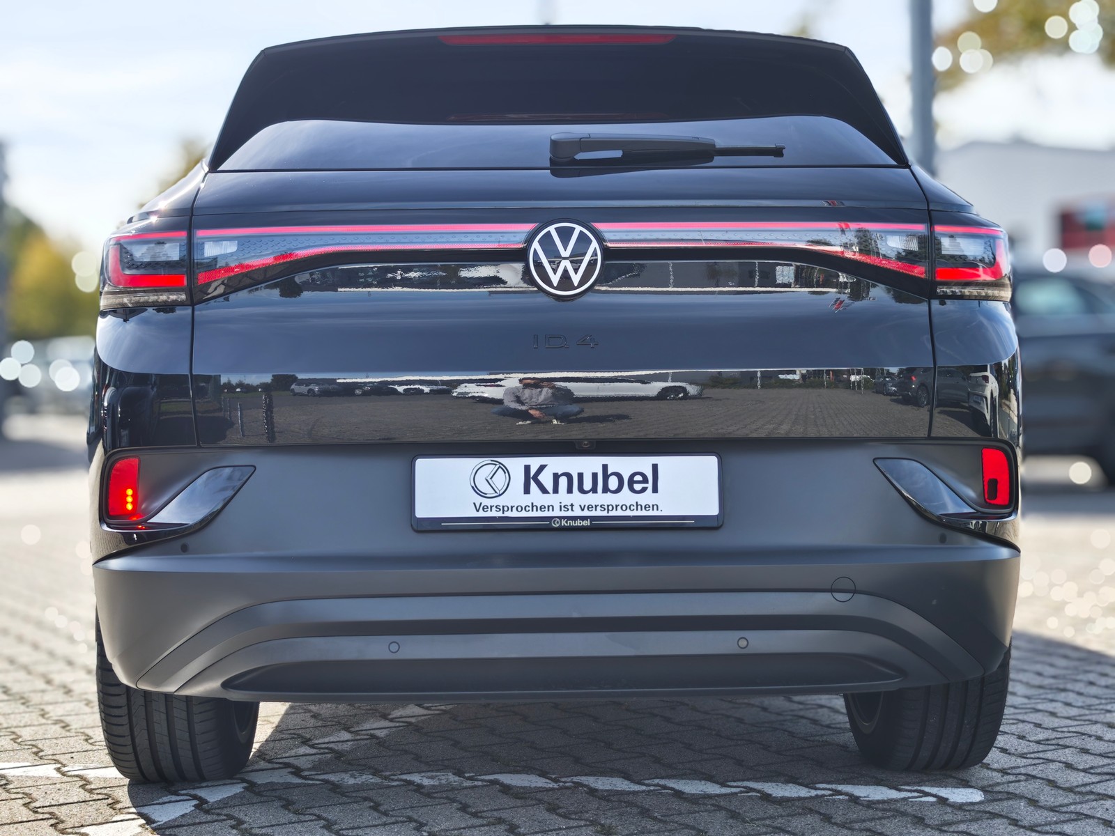 Volkswagen ID.4 Pro BlackStyle*AHK*WäPu*5Pakete*
