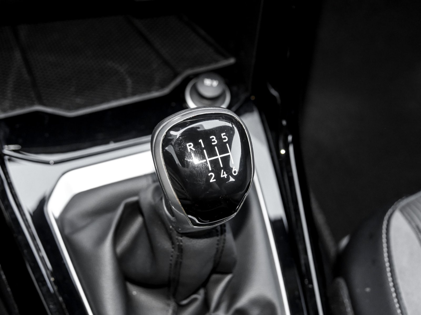 Volkswagen T-Roc R-Line 2.0