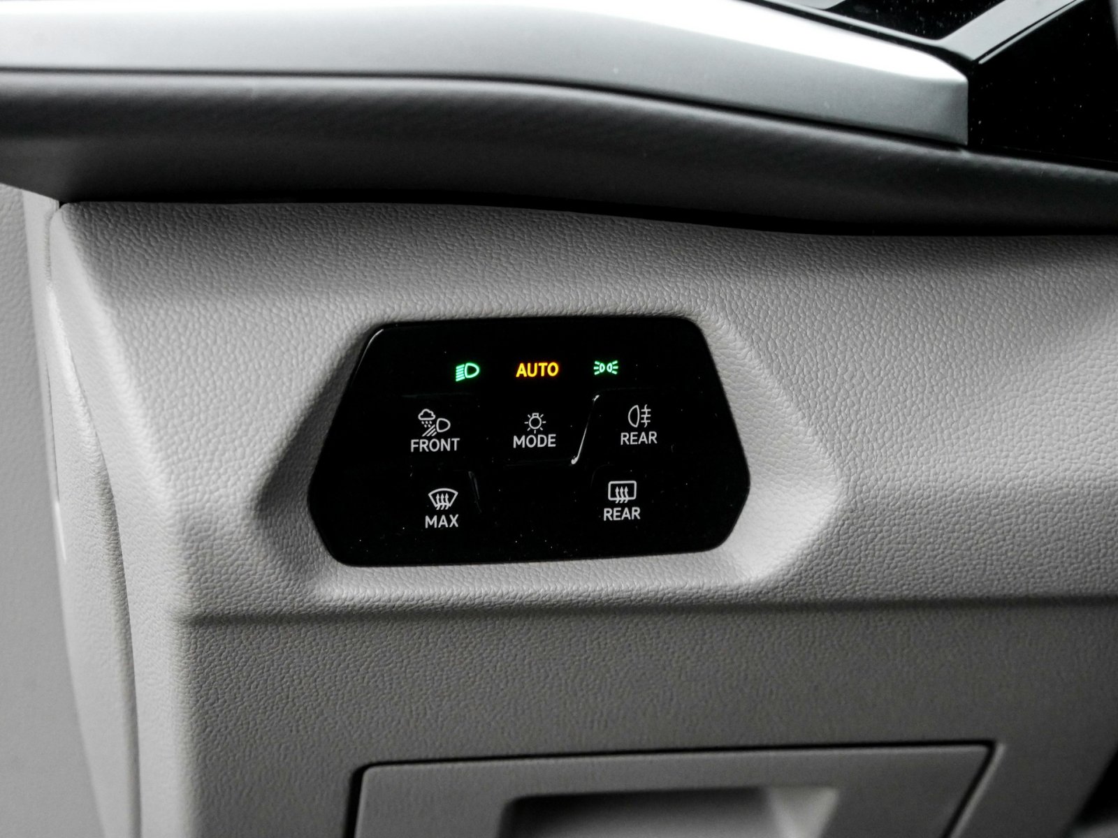 Volkswagen T7 California Ocean