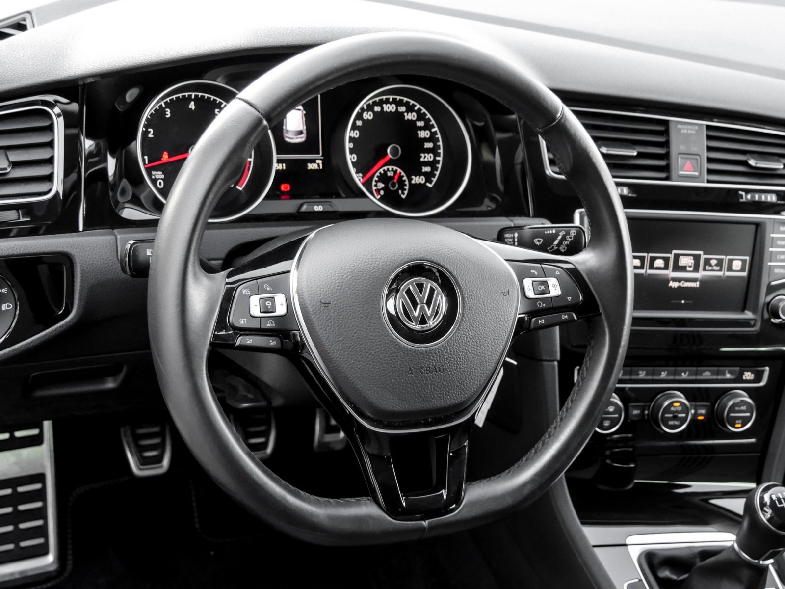 Volkswagen Golf VII Allstar