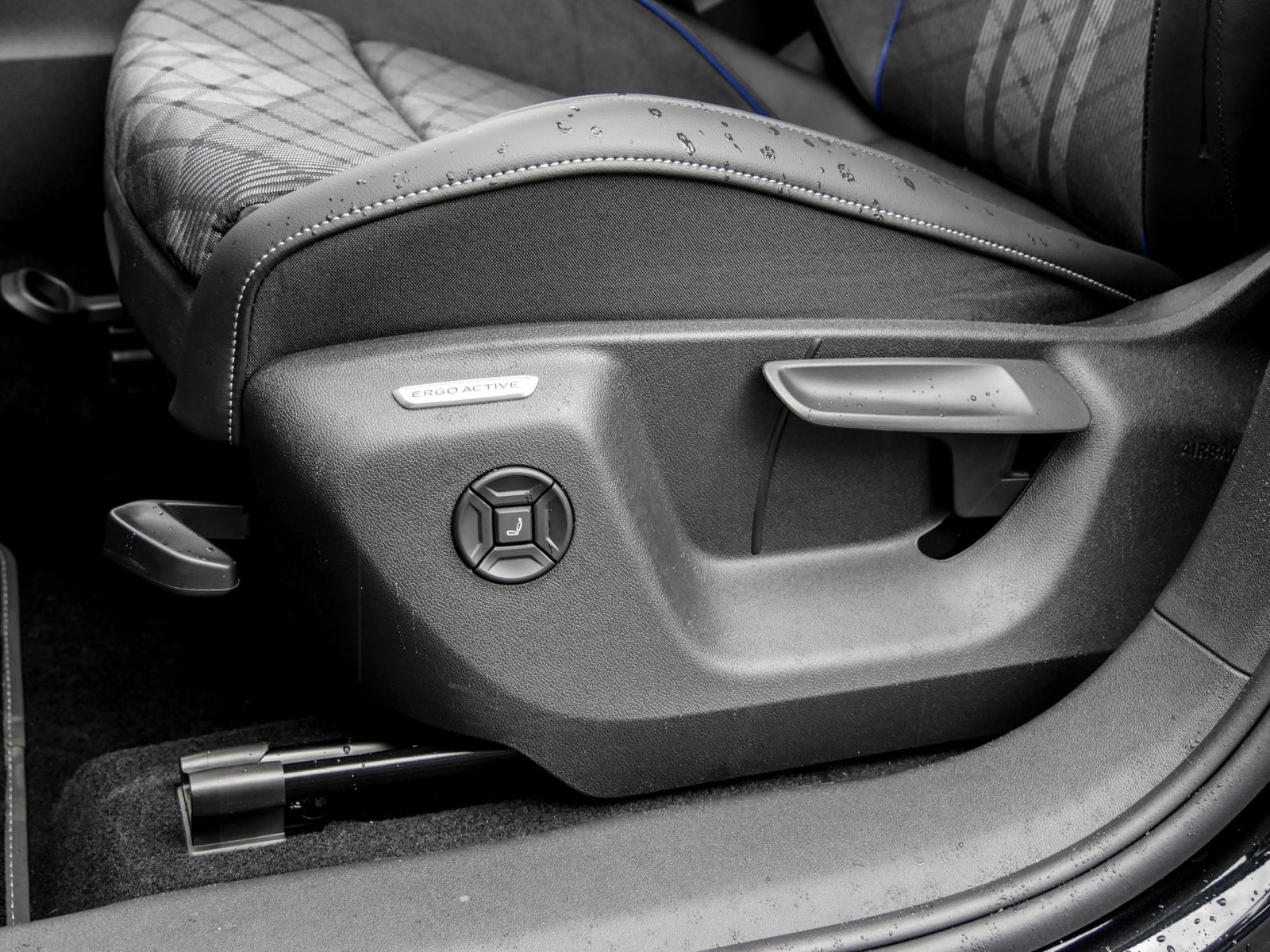 Volkswagen Tayron R-Line eHybrid
