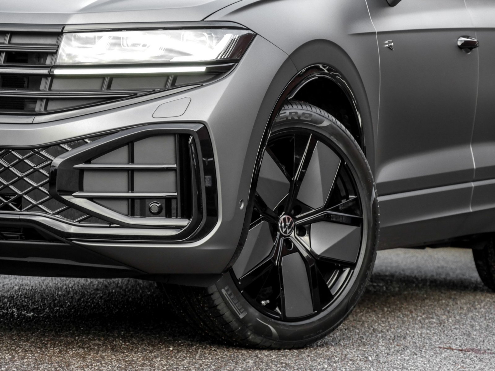 Volkswagen Touareg R-Line FINAL