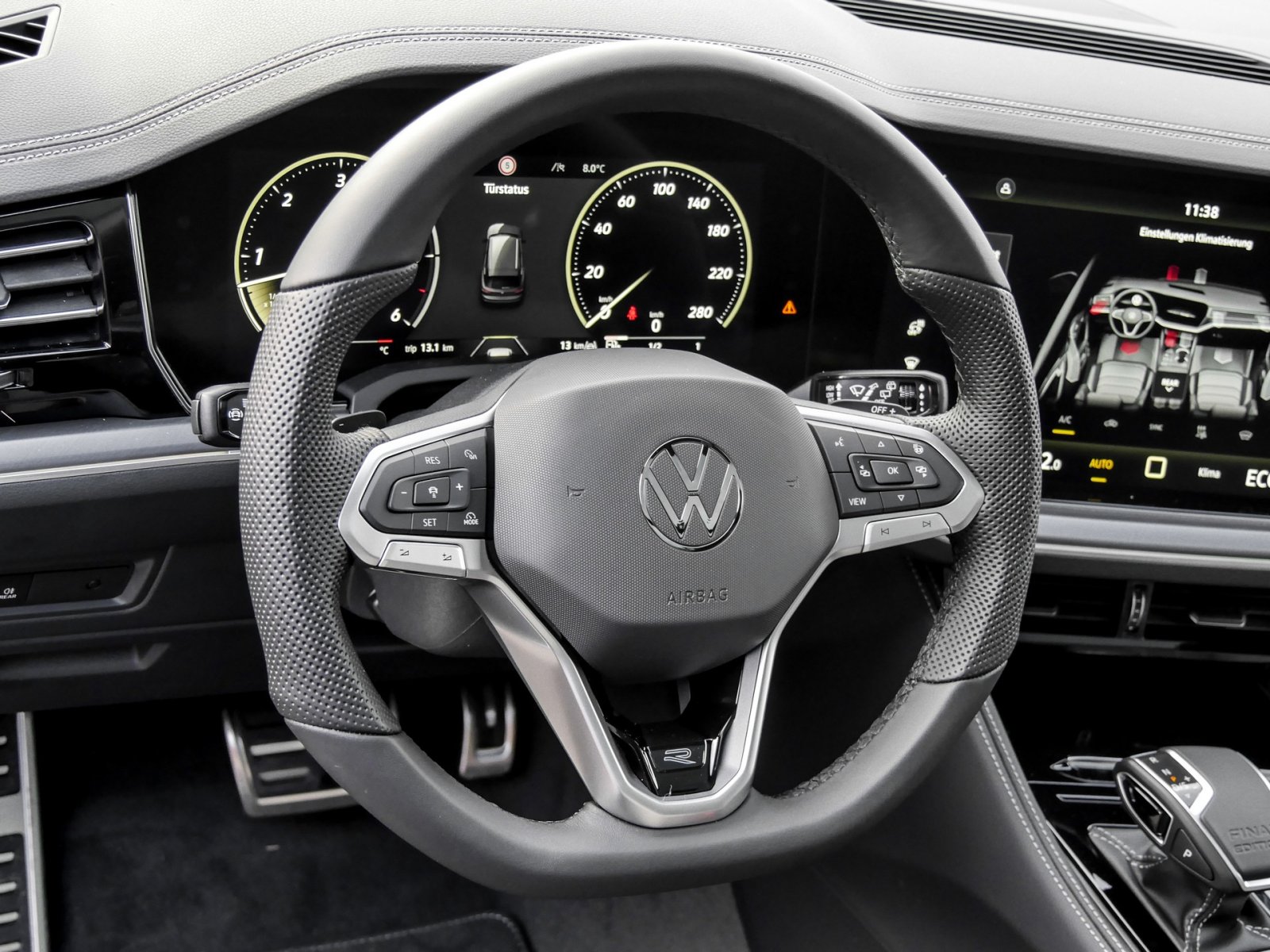 Volkswagen Touareg R-Line FINAL