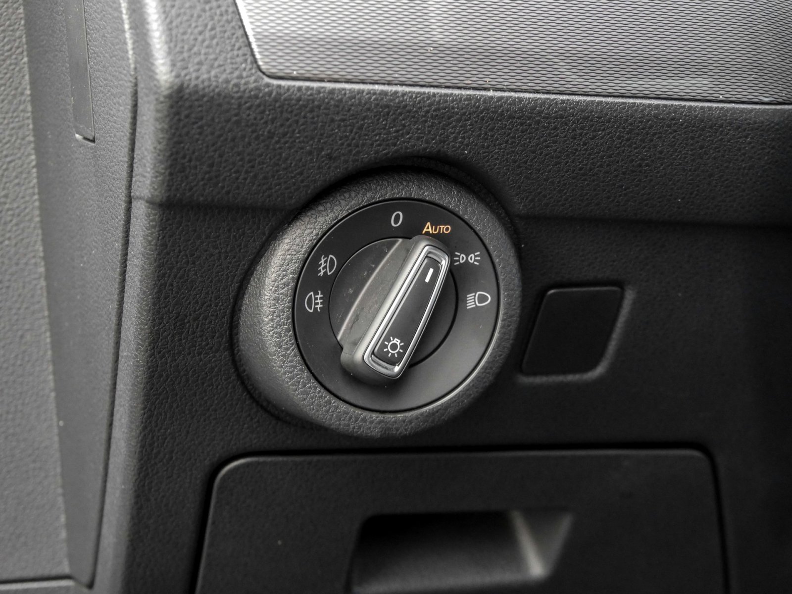 Volkswagen T6 Multivan 6.1