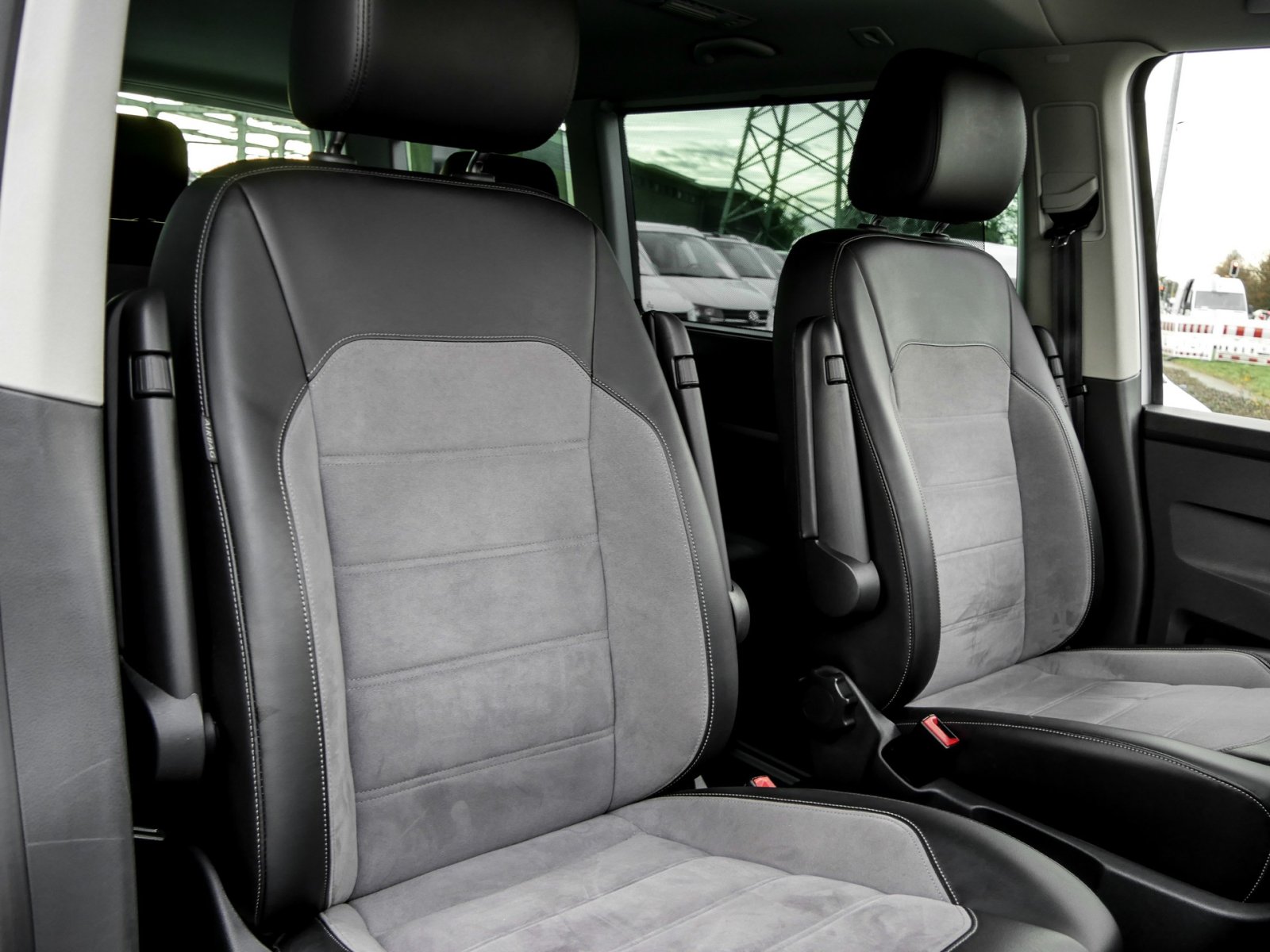 Volkswagen T6 Multivan 6.1