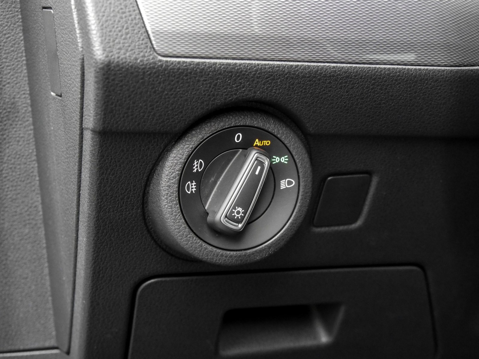 Volkswagen T6 Multivan 6.1