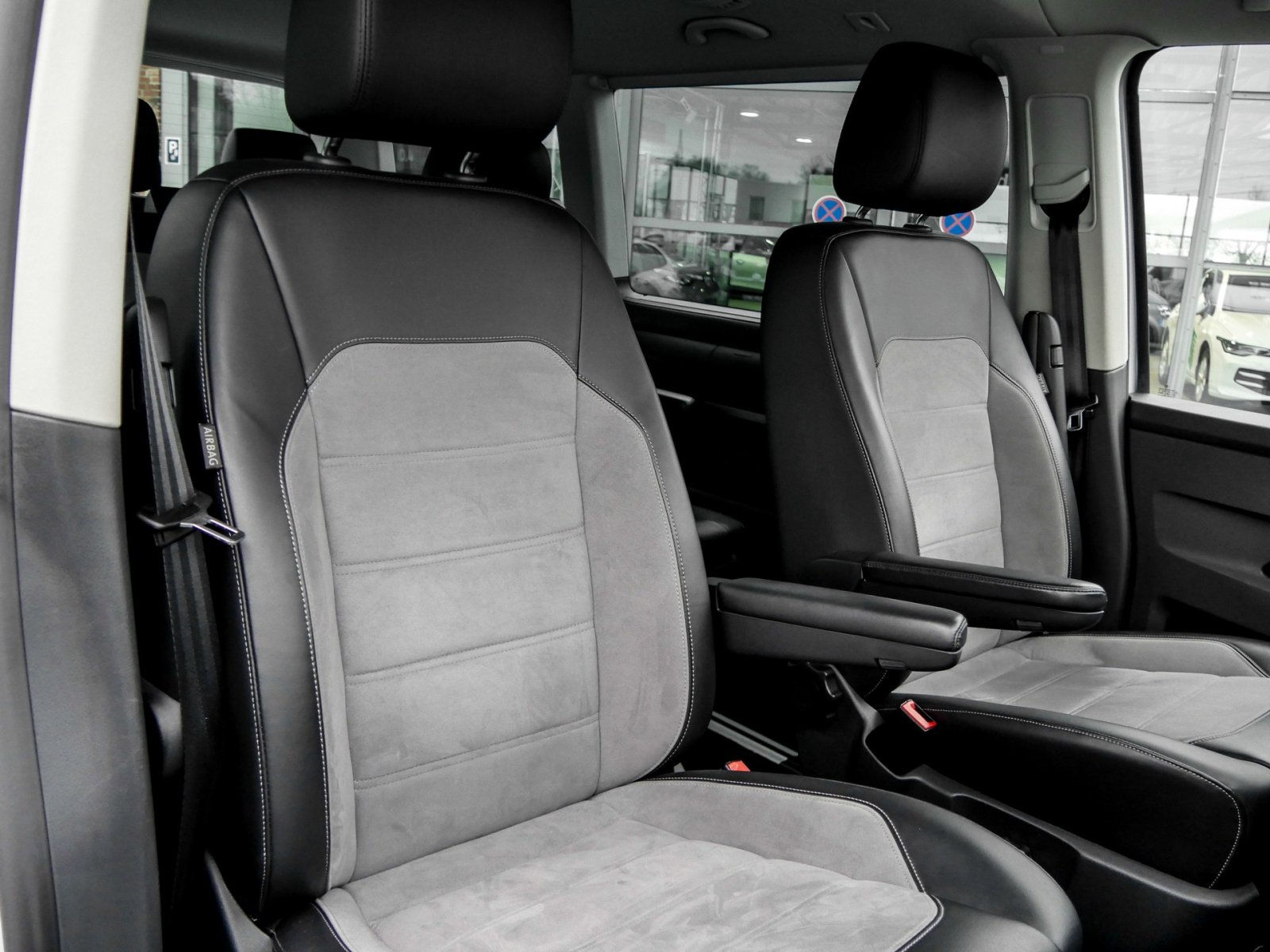 Volkswagen T6 Multivan 6.1